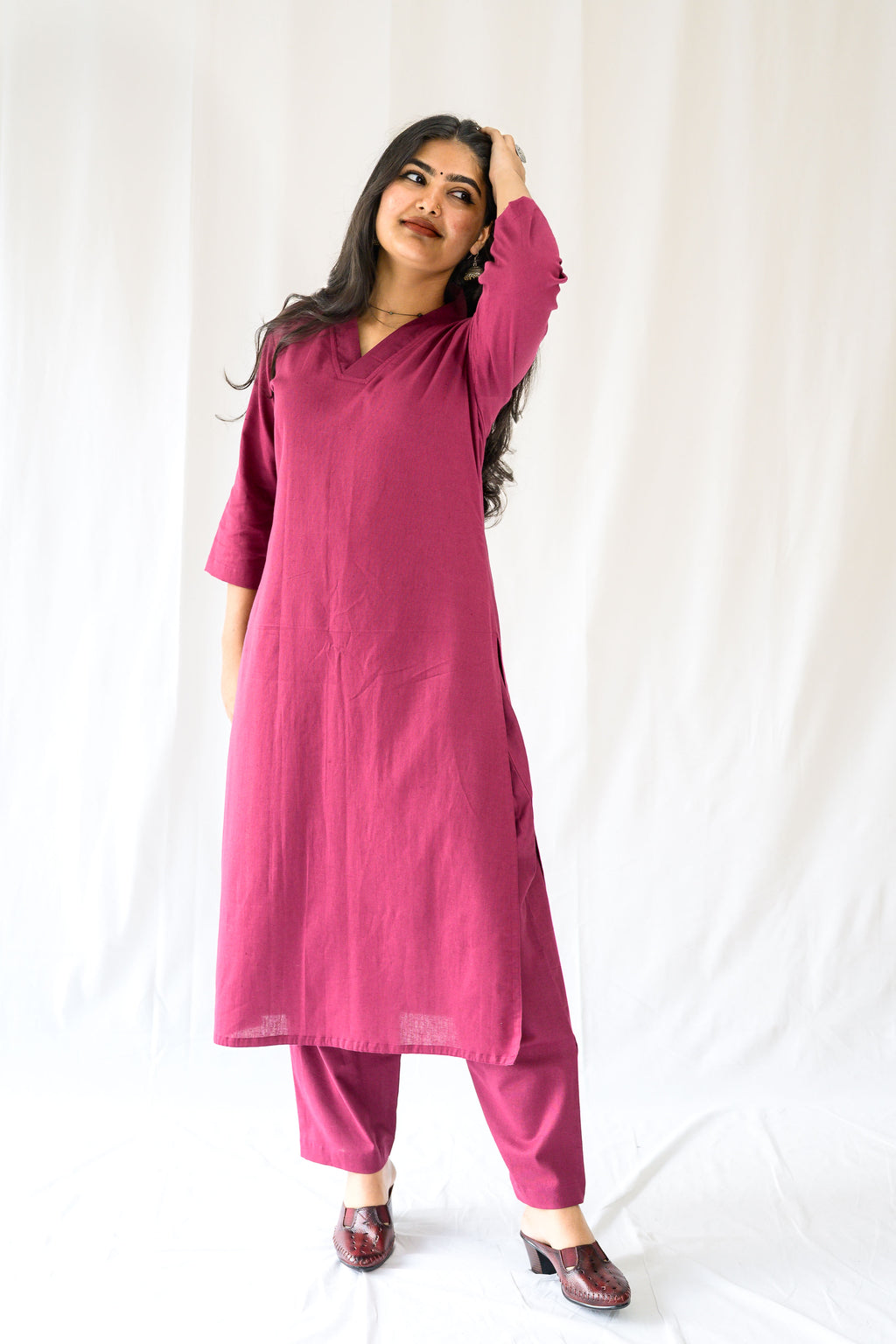 Set of 2- Wine Cotton Flax Collar Neck Kurta & Pants Set