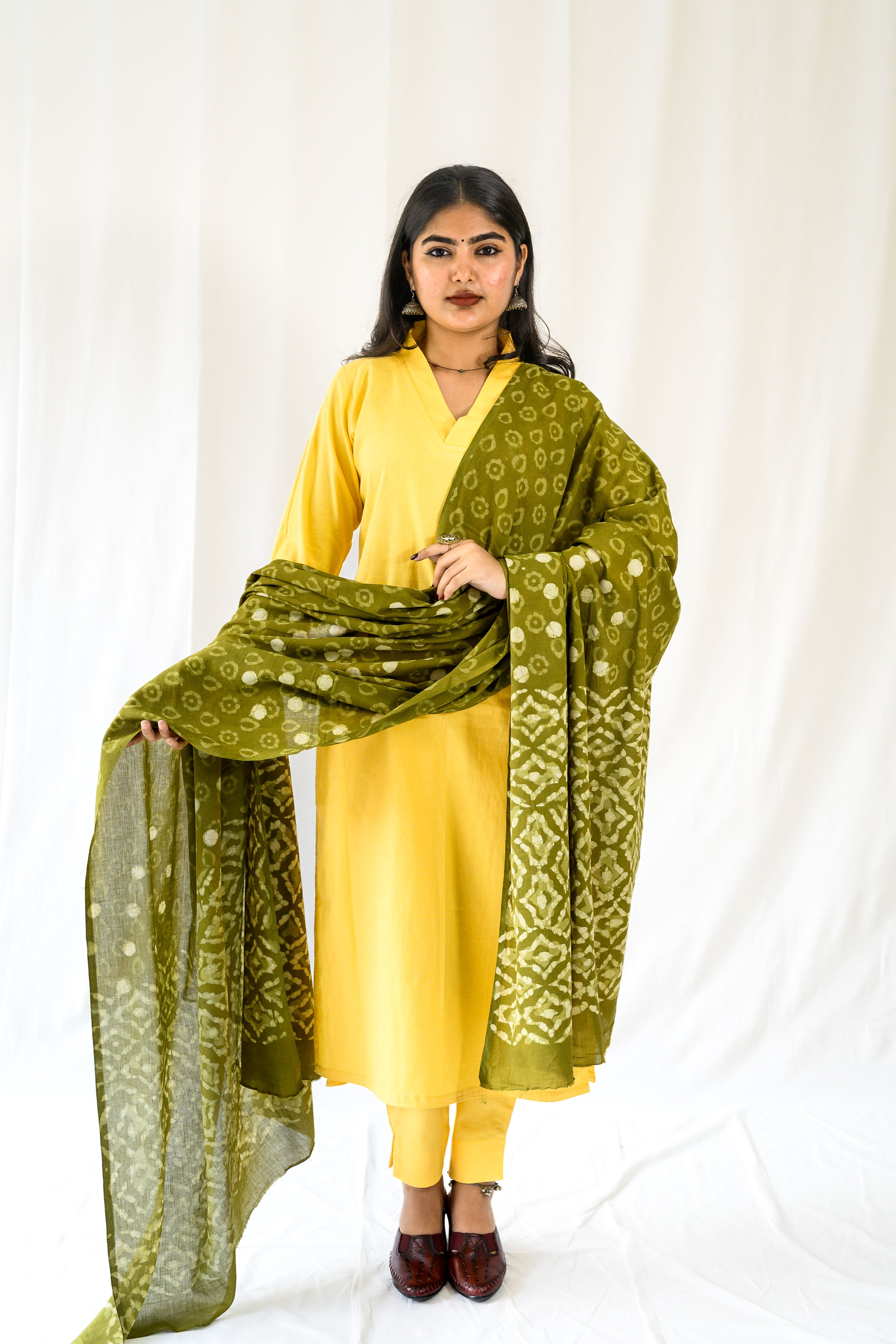 Set of 2- Yellow Cotton Flax Collar Neck Kurta & Pants Set