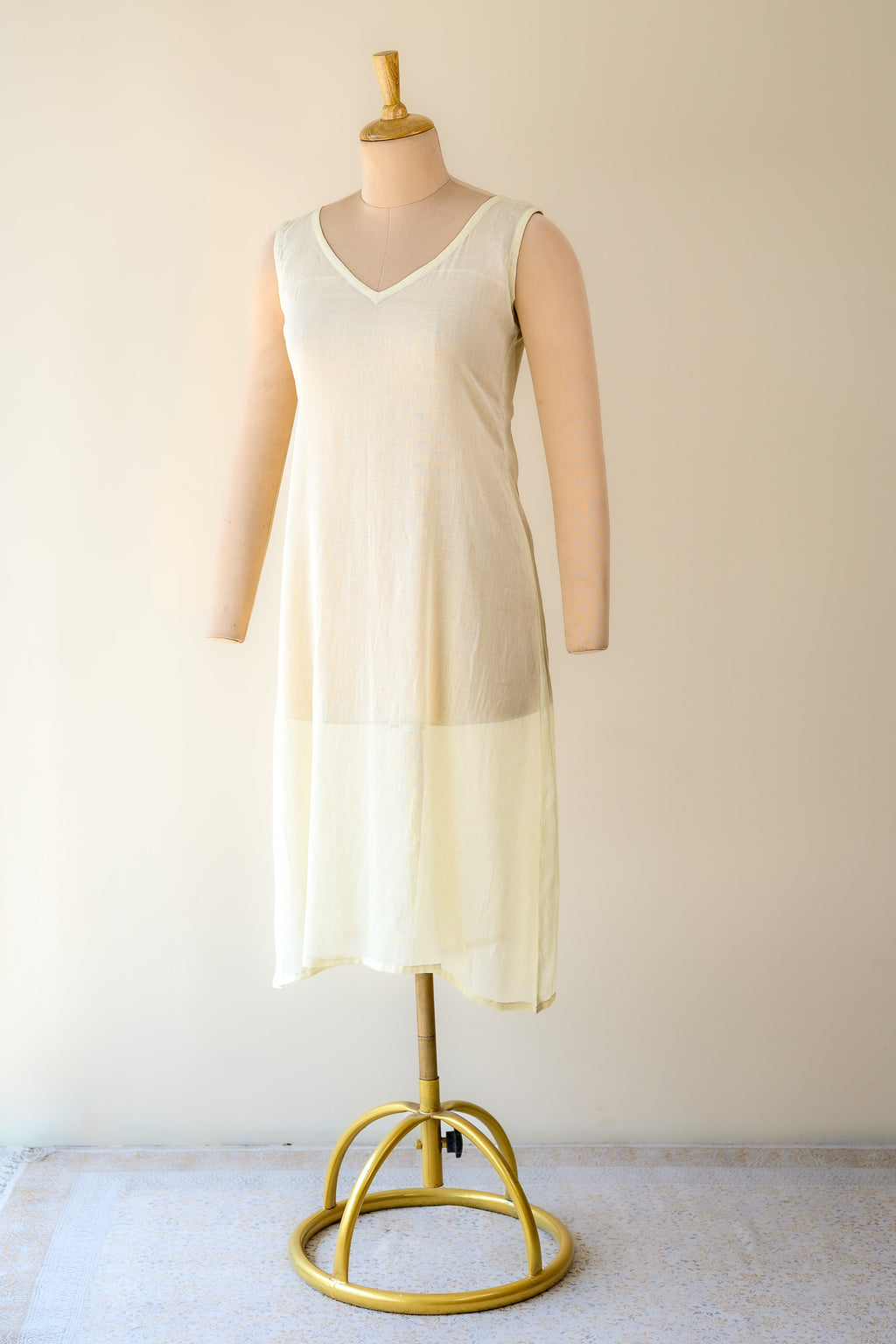 Cream Mul Cotton V Neck Aline Inner Slip