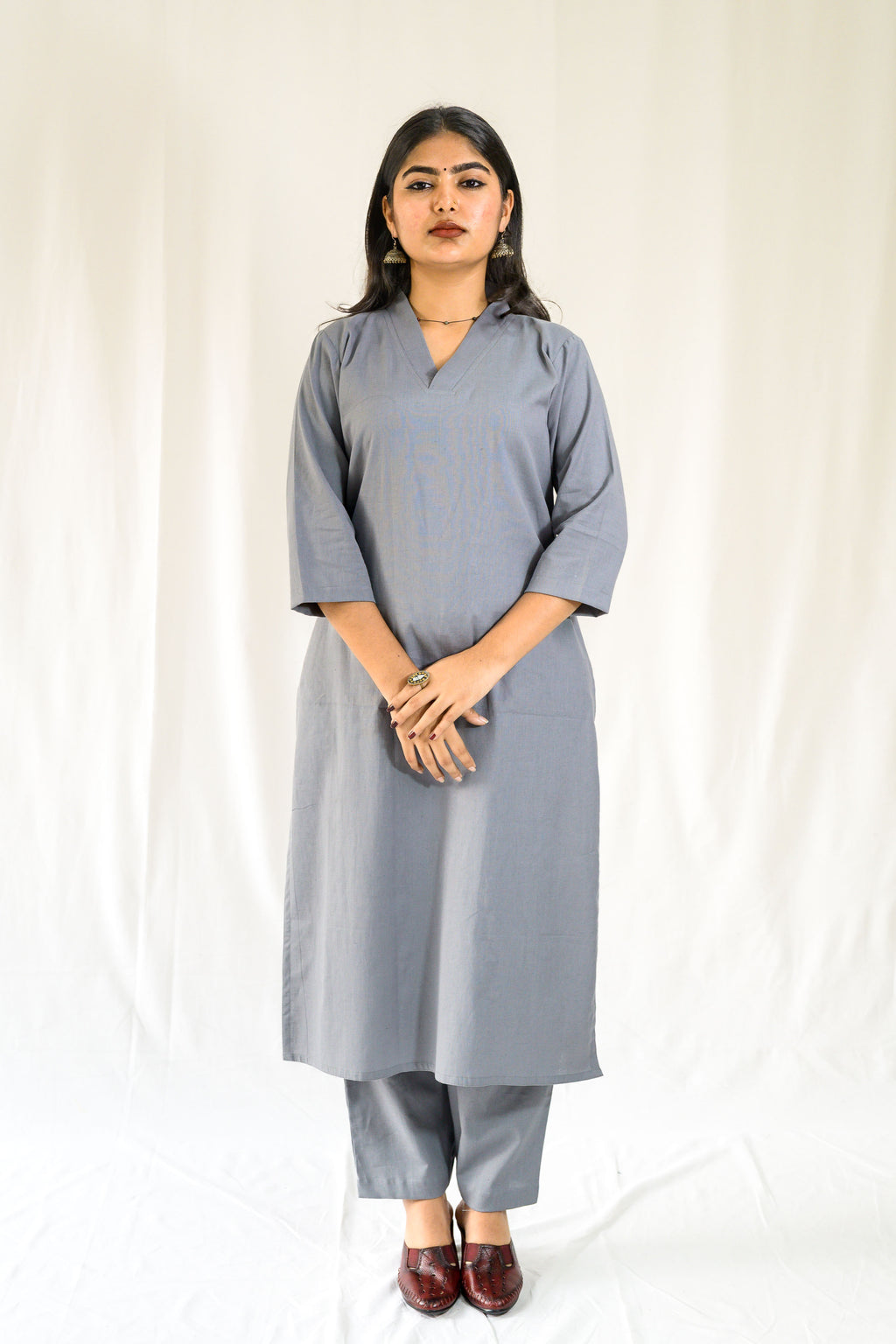 Set of 2- Grey Cotton Flax Collar Neck Kurta & Pants Set