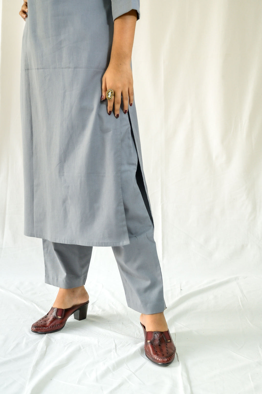 Set of 2- Grey Cotton Flax Collar Neck Kurta & Pants Set