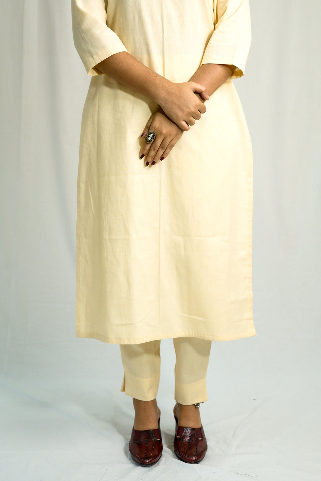 Set of 2- Cream Cotton Flax Collar Neck Kurta & Pants Set