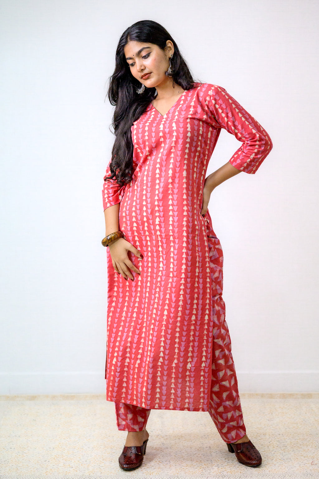 Set of 2- Peach Pink Bagru Straight Kurta & Pants