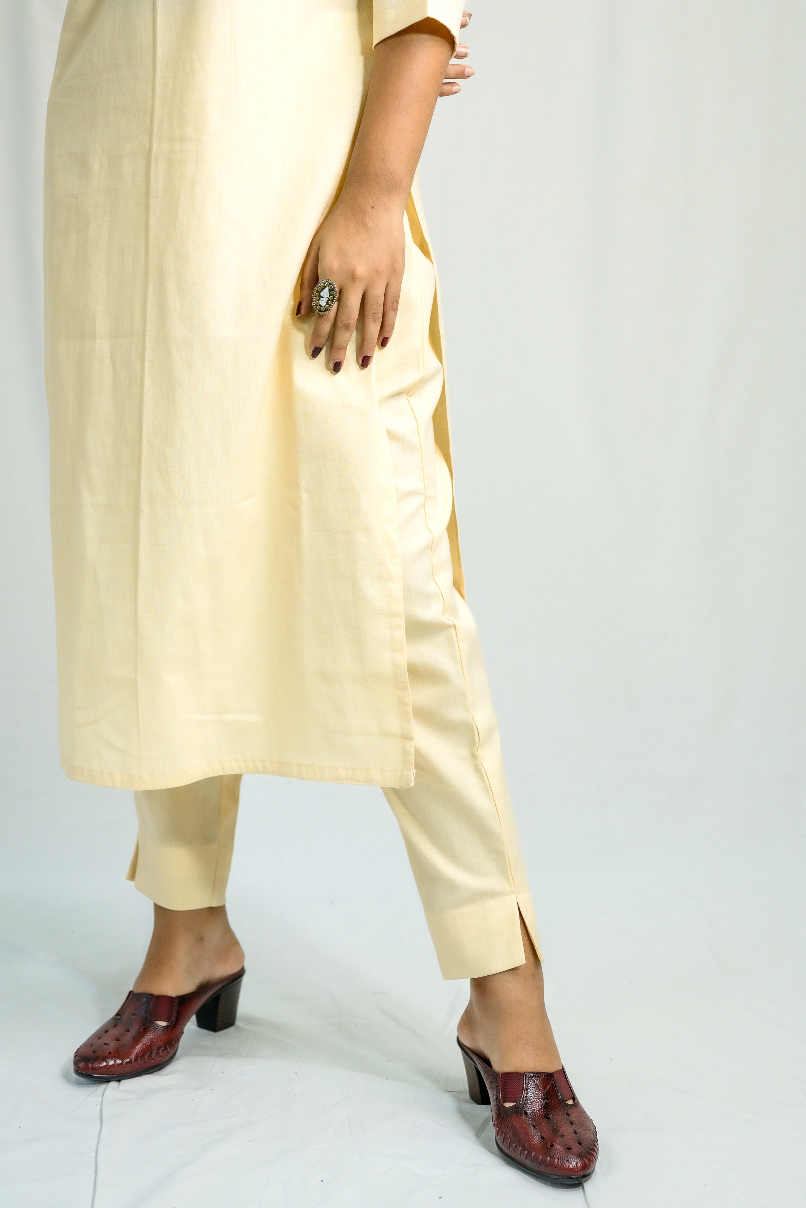 Set of 2- Cream Cotton Flax Collar Neck Kurta & Pants Set