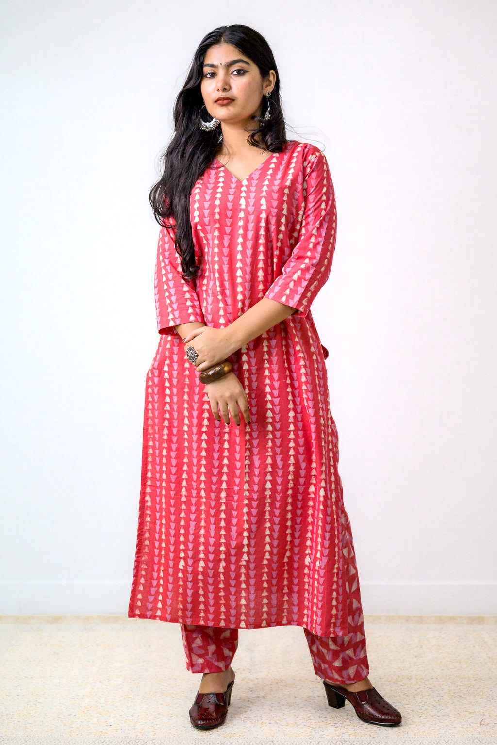 Set of 2- Peach Pink Bagru Straight Kurta & Pants