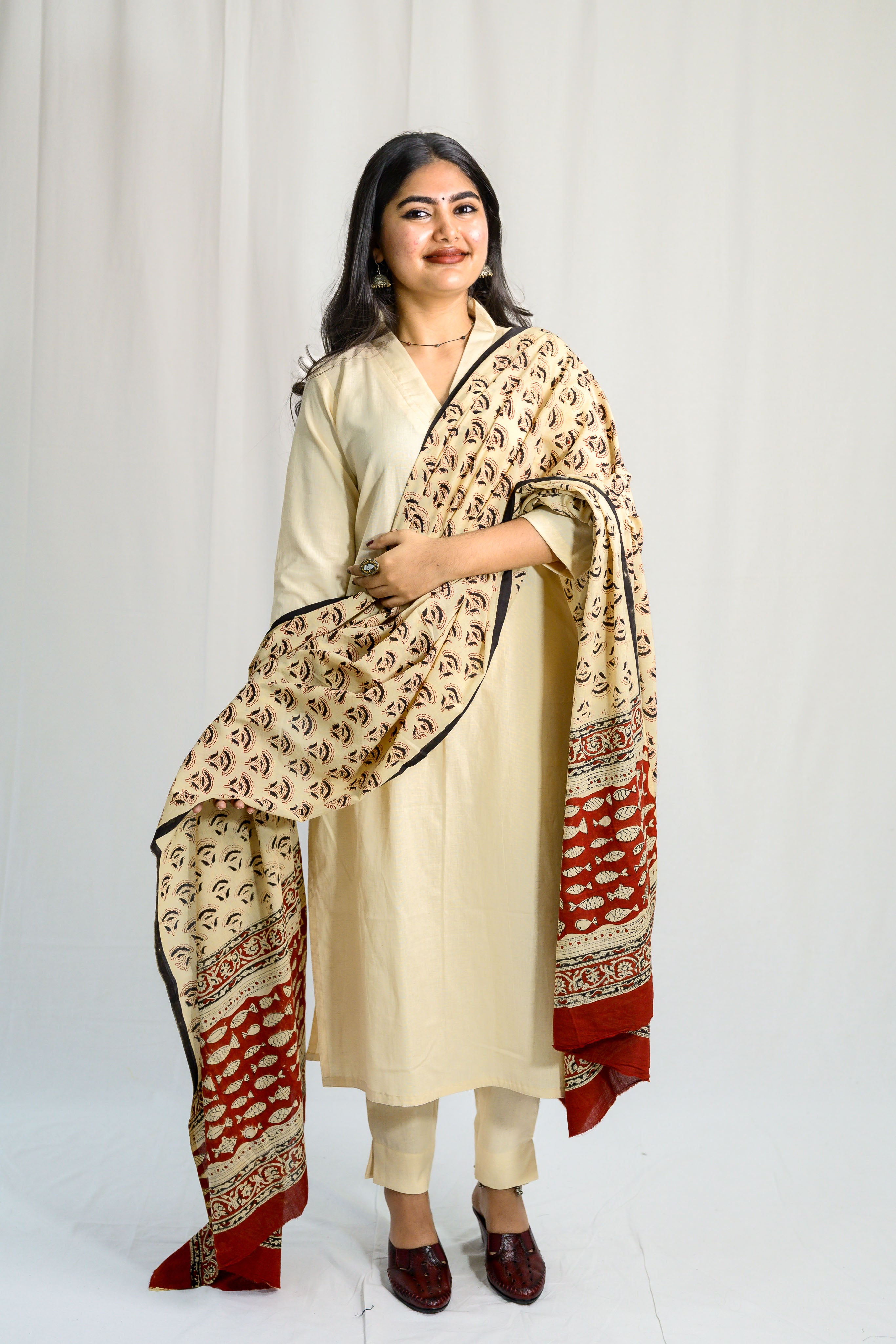 Set of 2- Cream Cotton Flax Collar Neck Kurta & Pants Set