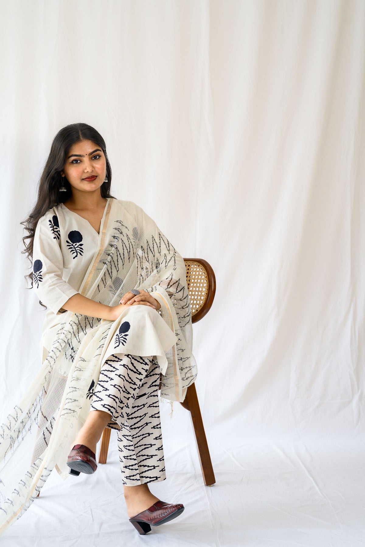 Set of 2- Raaheli Handblock Cotton Kurta & Pants Set