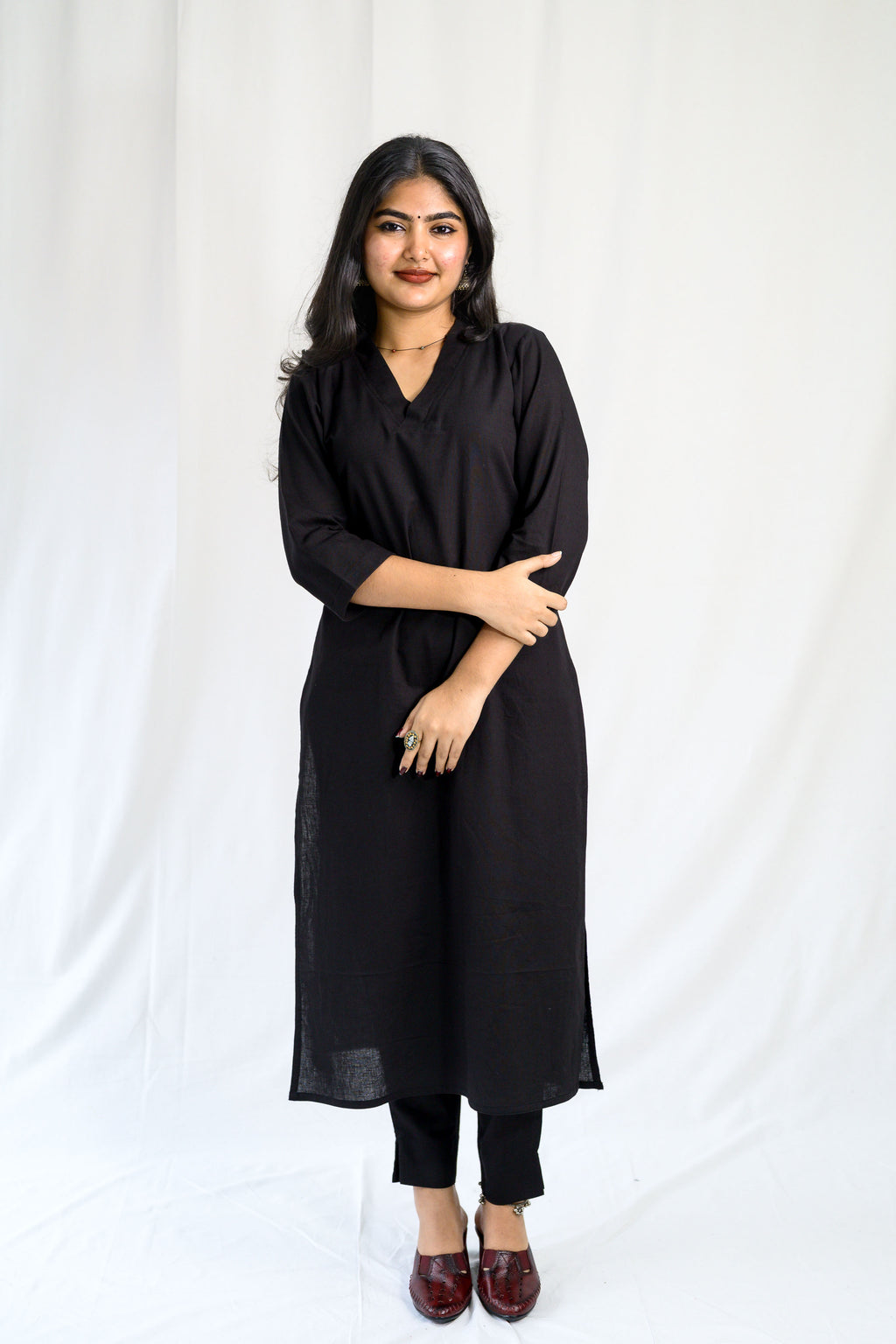 Black Cotton Flax Collar Neck Kurta