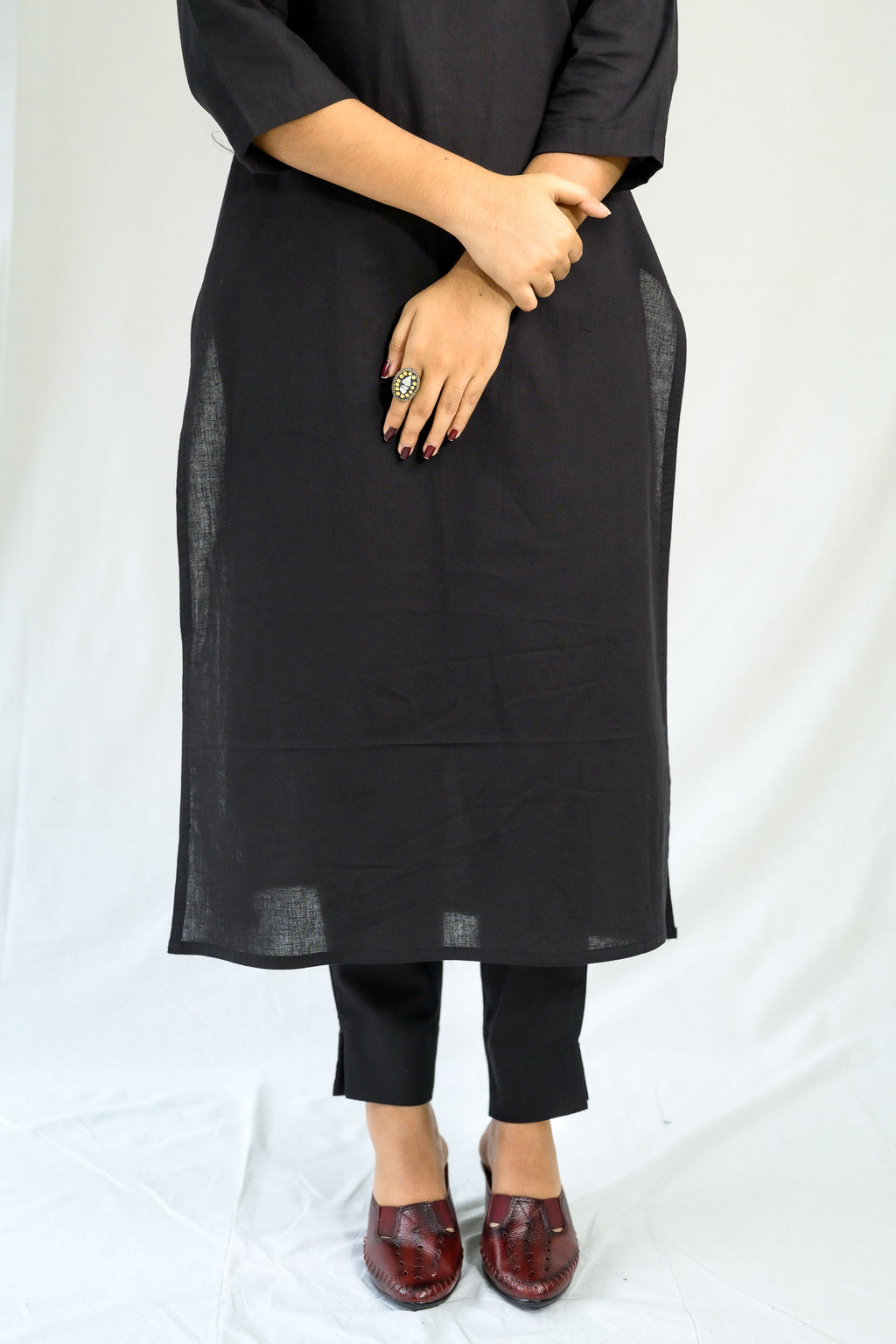 Set of 2- Black Cotton Flax Collar Neck Kurta & Pants Set