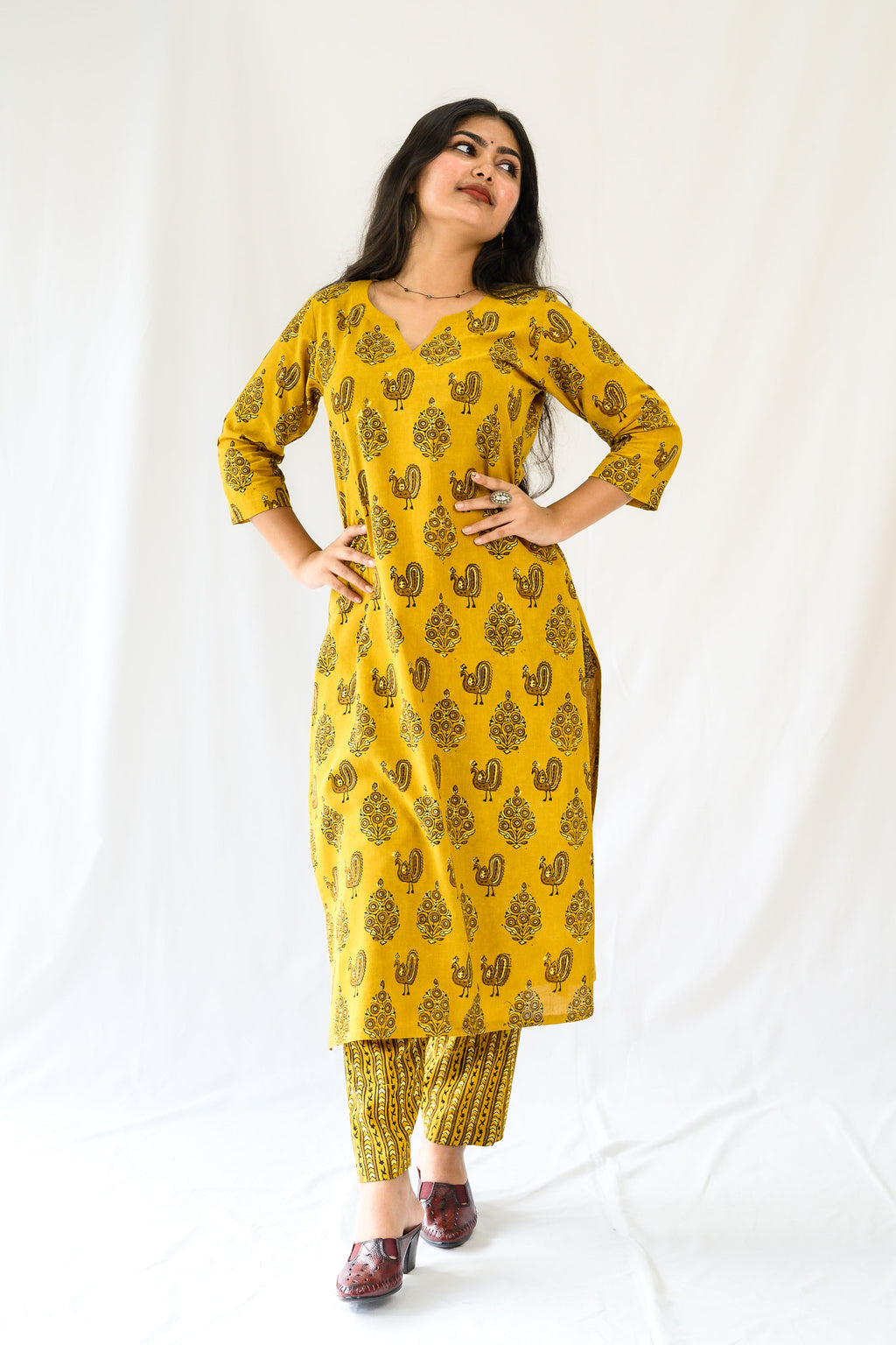 Set of 2- Hemali Ajrakh Cotton Kurta & Pants Set