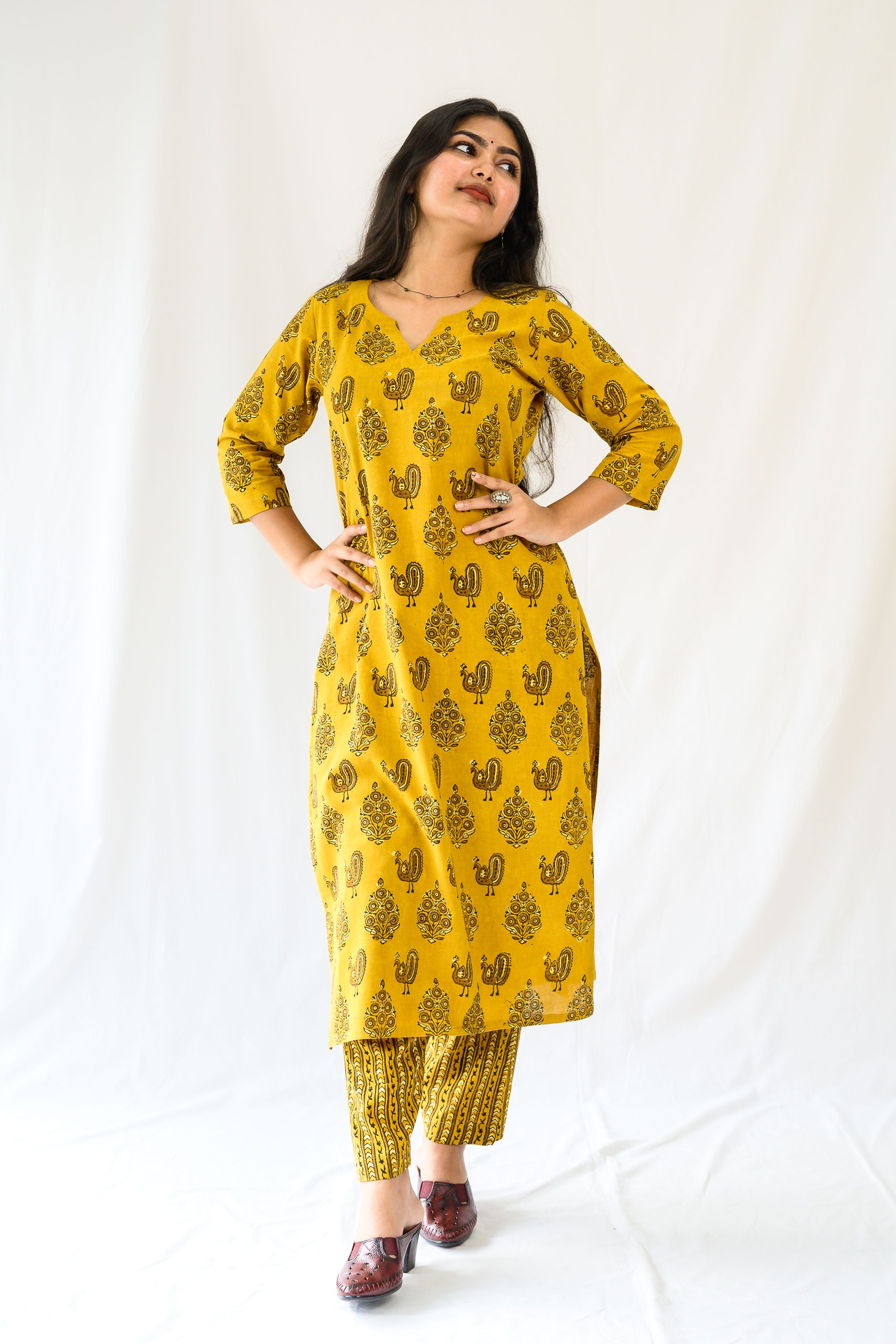 Set of 2- Hemali Ajrakh Cotton Kurta & Pants Set