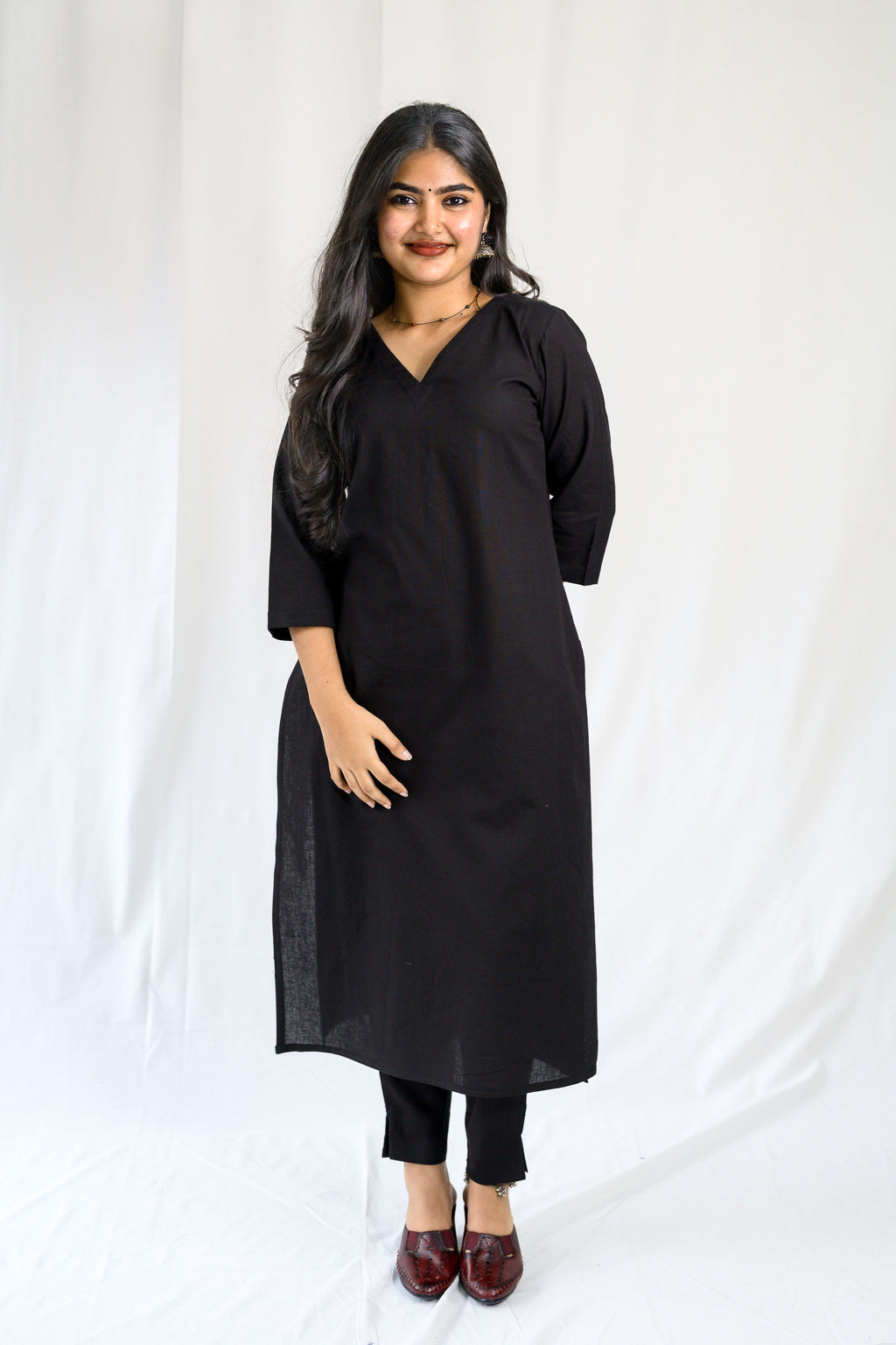 Black Cotton Flax V Neck Kurta
