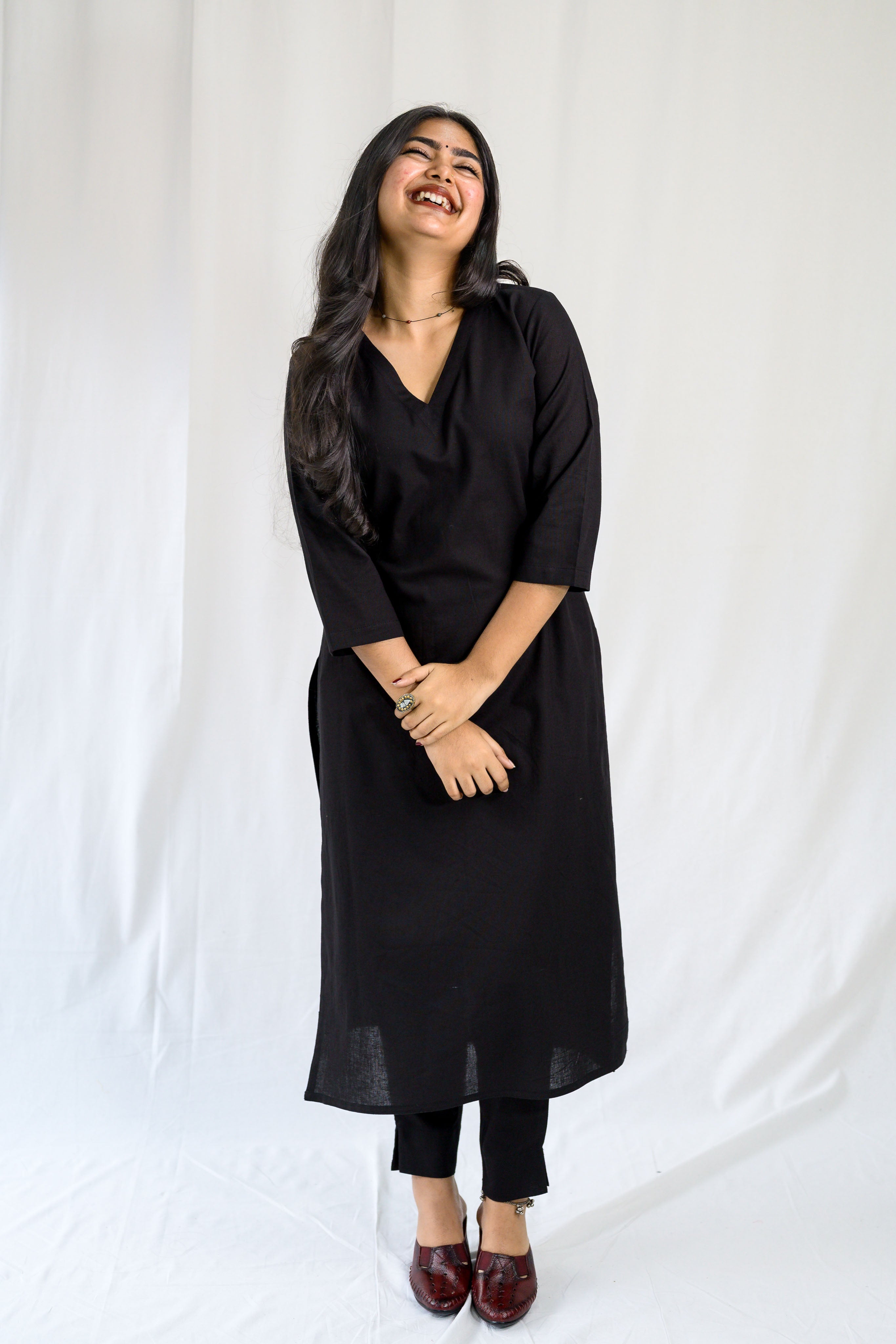 Black Cotton Flax V Neck Kurta