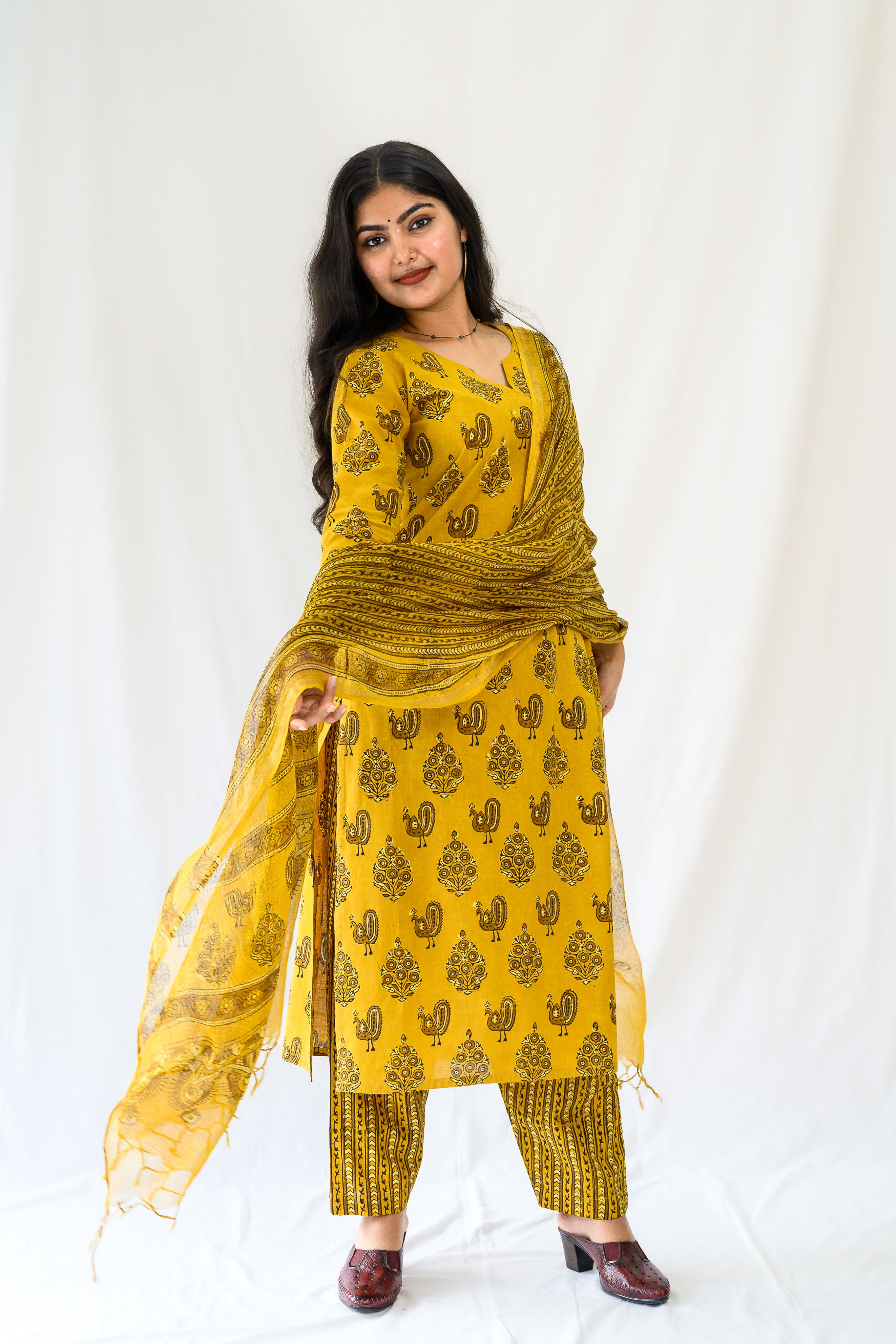 Set of 2- Hemali Ajrakh Cotton Kurta & Pants Set