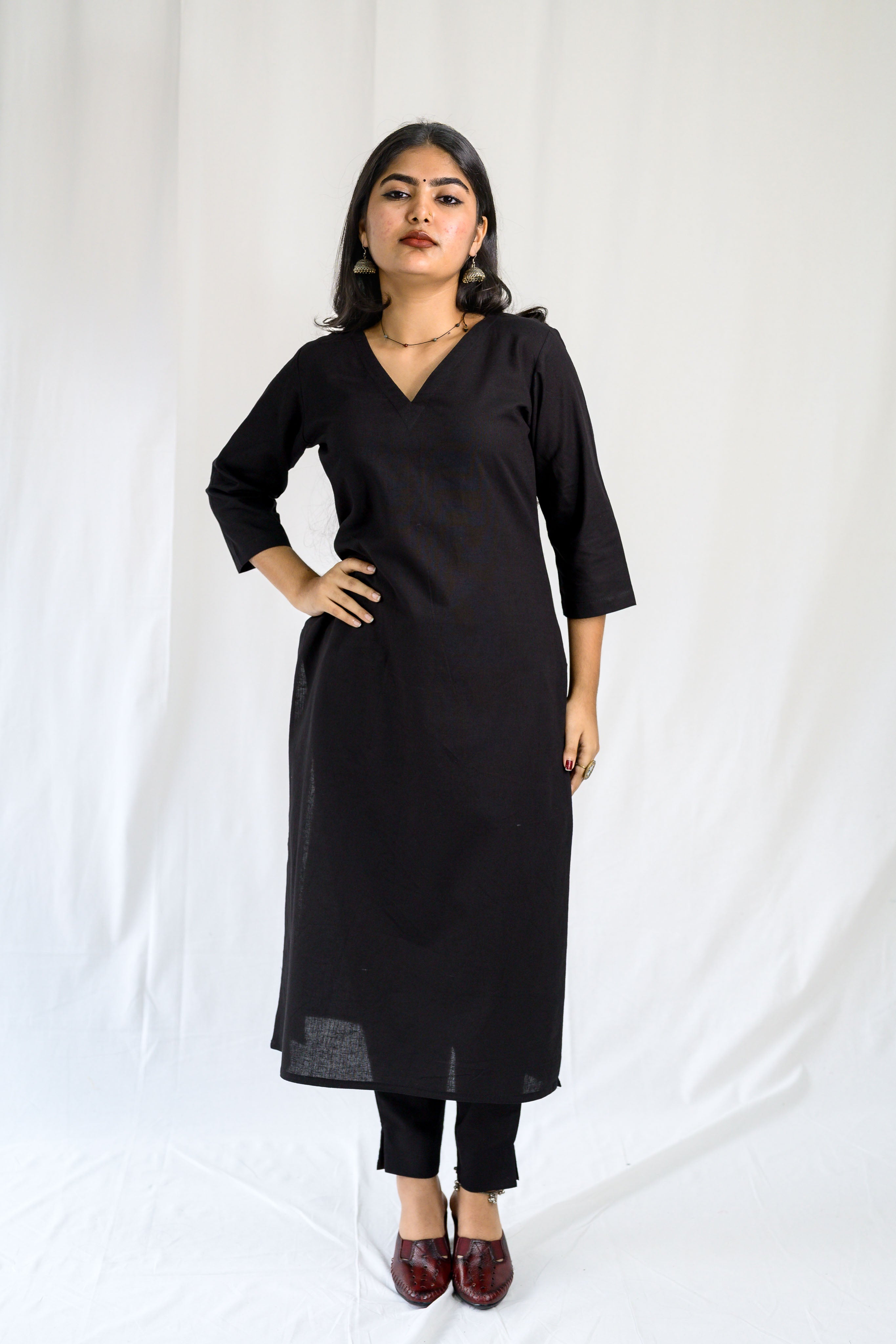 Black Cotton Flax V Neck Kurta
