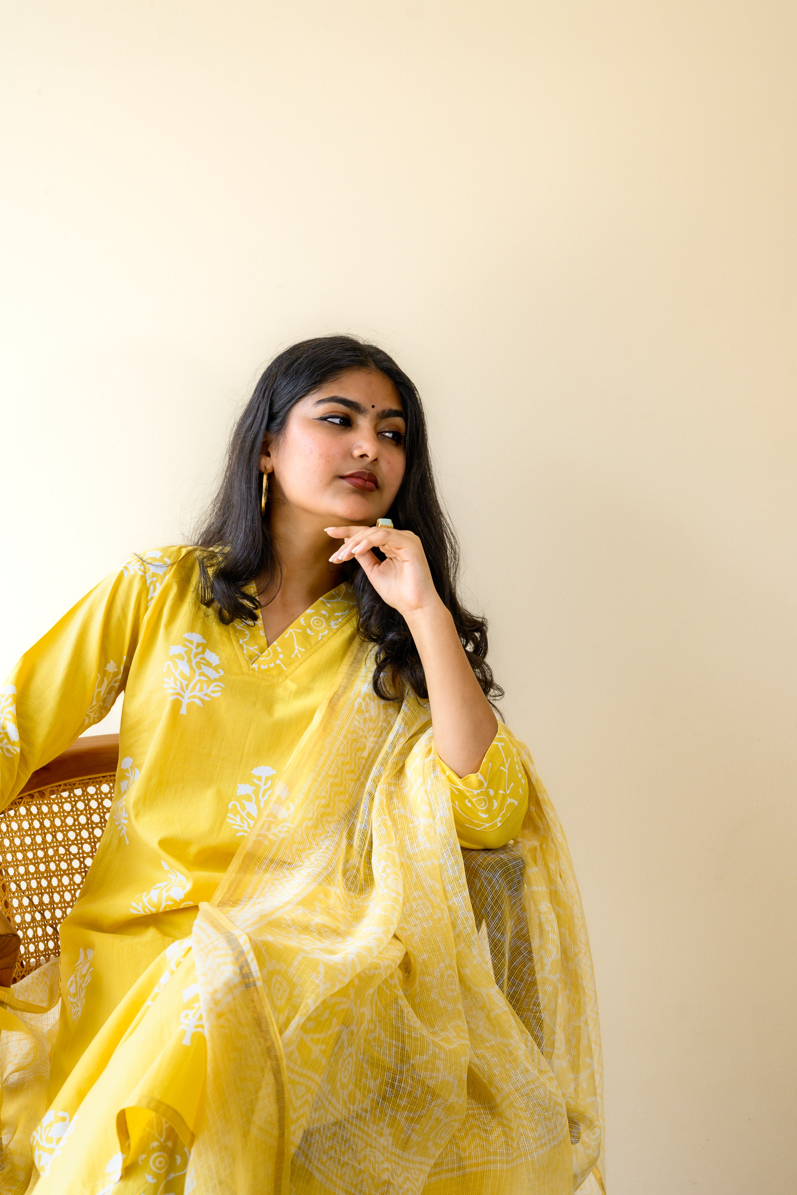 Set of 2- Jamanthi on Yellow Sanganeri Collar Kurta & Pants Set