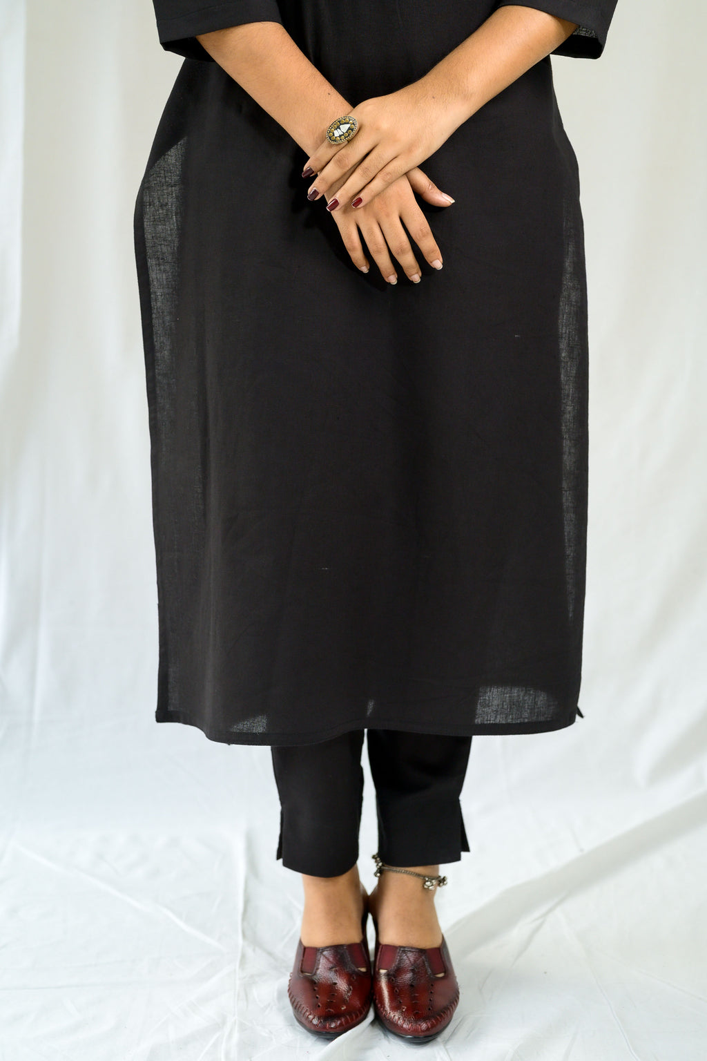 Set of 2- Black Cotton Flax V Neck Kurta & Pants Set