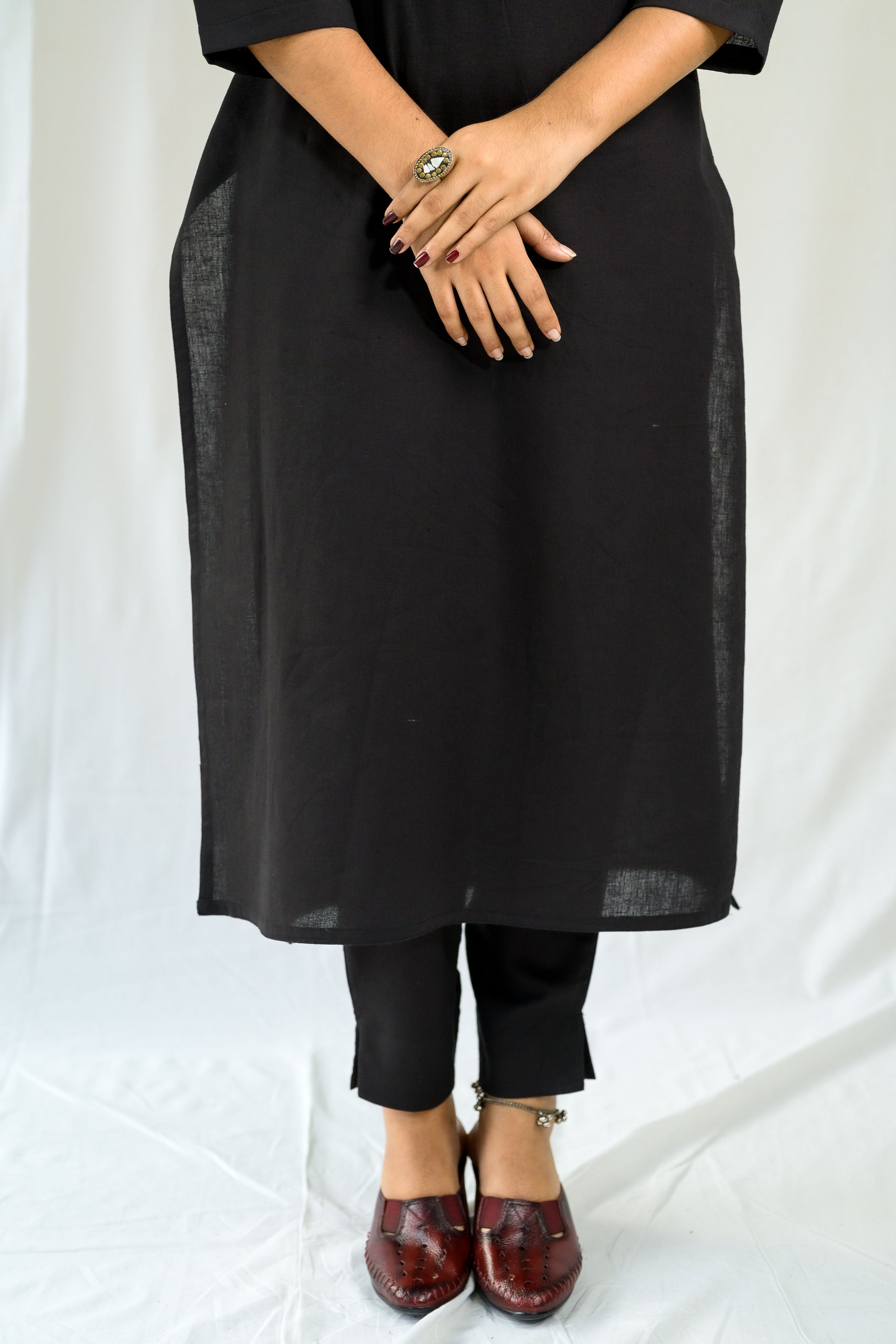 Set of 2- Black Cotton Flax V Neck Kurta & Pants Set