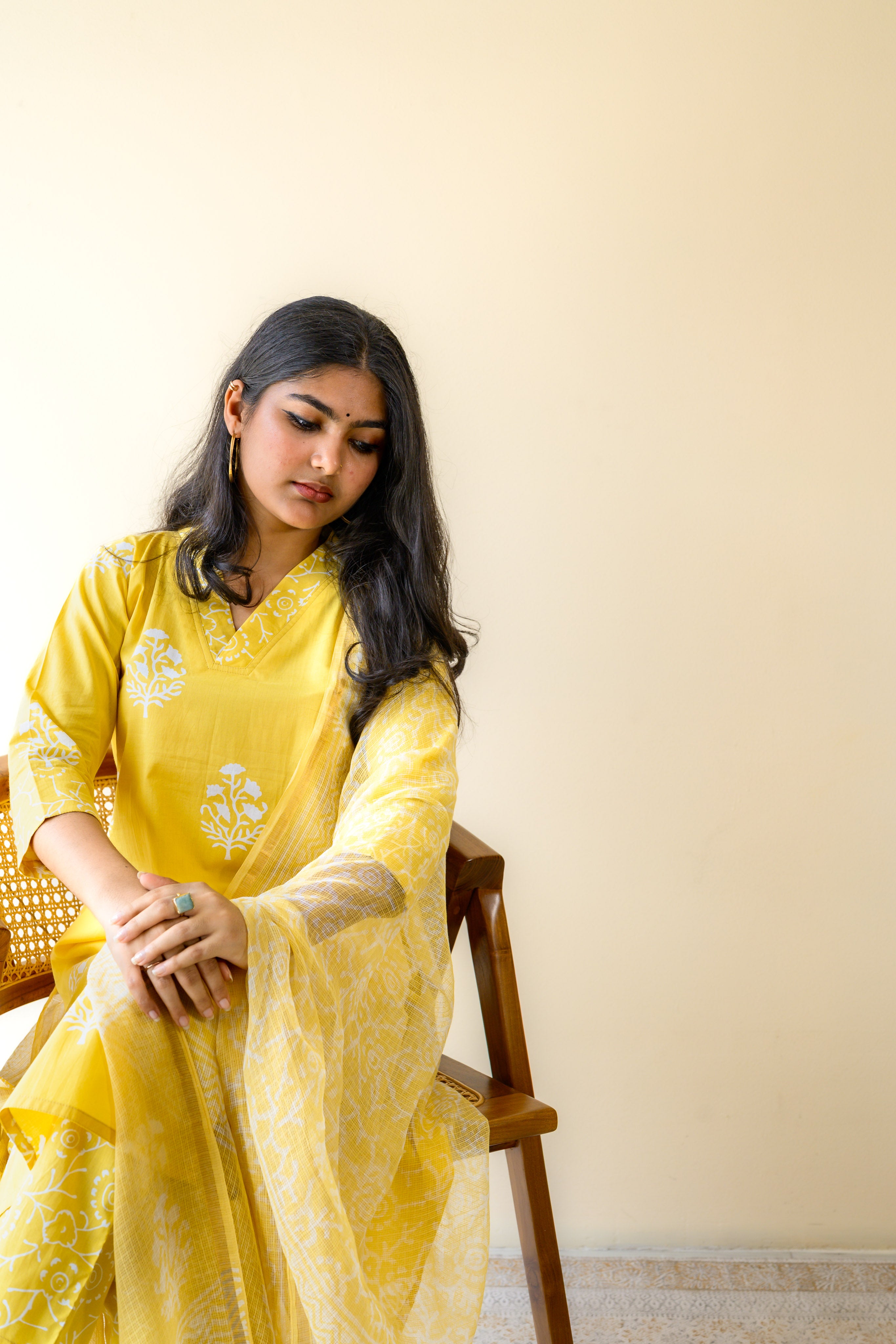 Set of 2- Jamanthi on Yellow Sanganeri Collar Kurta & Pants Set