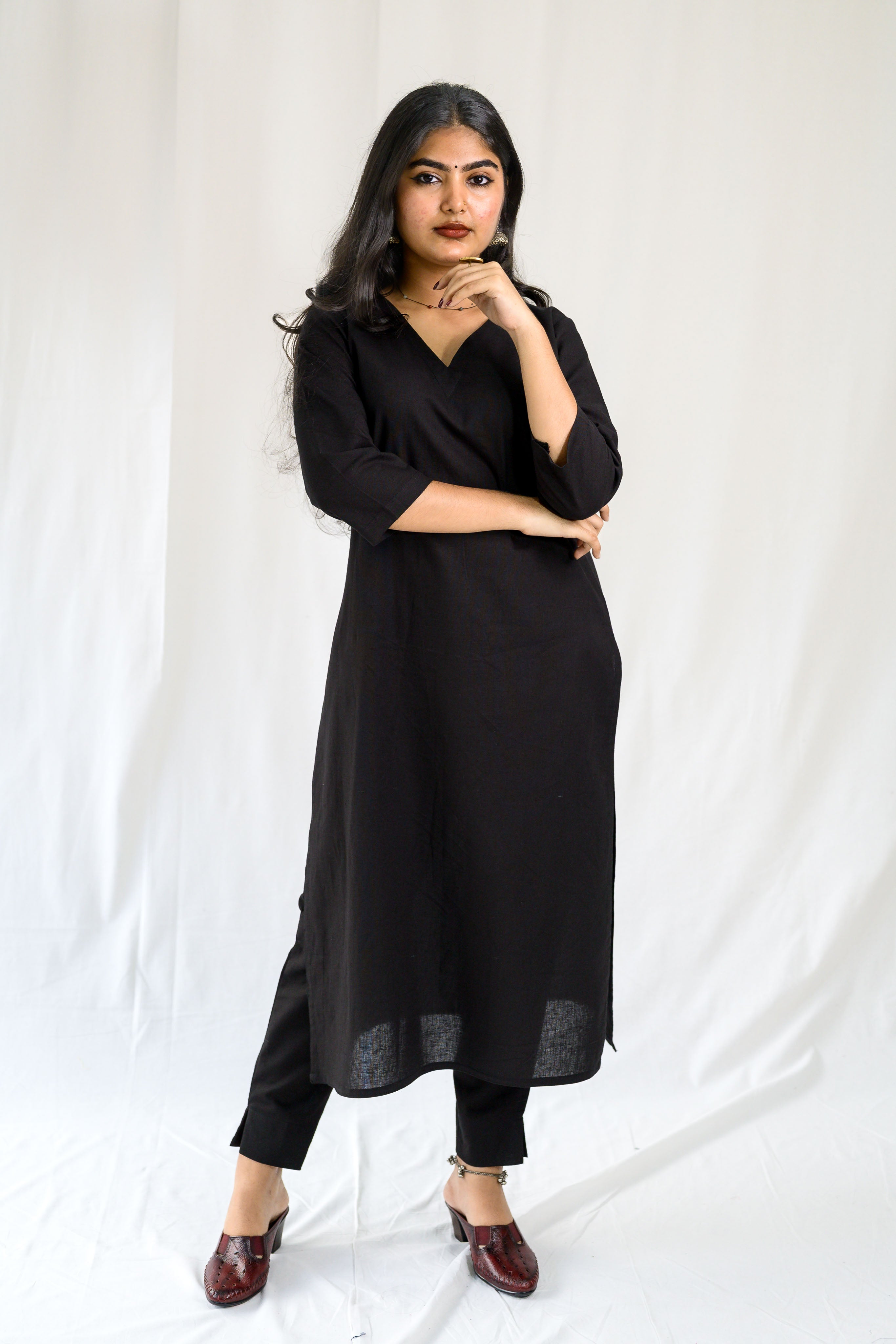 Black Cotton Flax V Neck Kurta