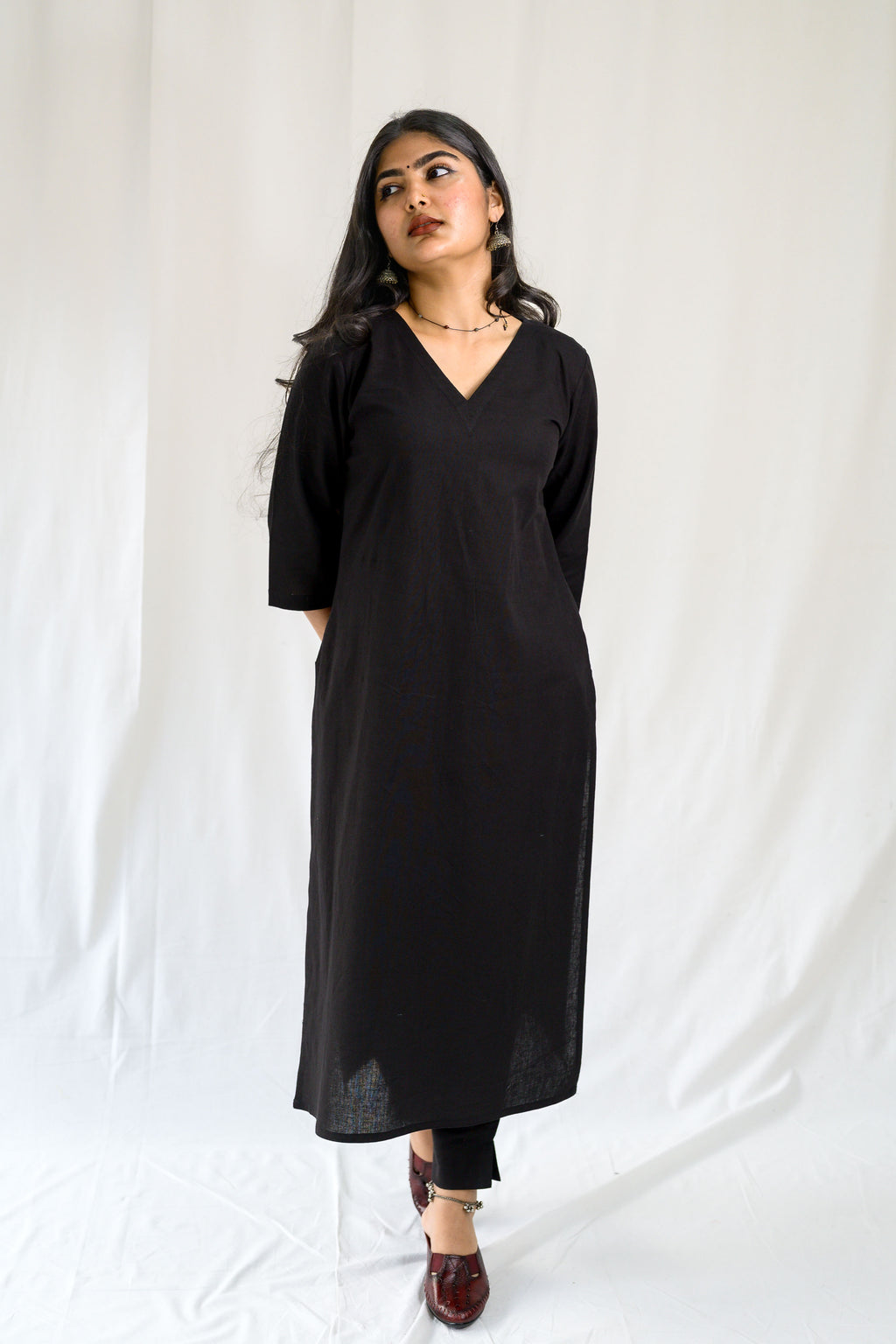 Black Cotton Flax V Neck Kurta
