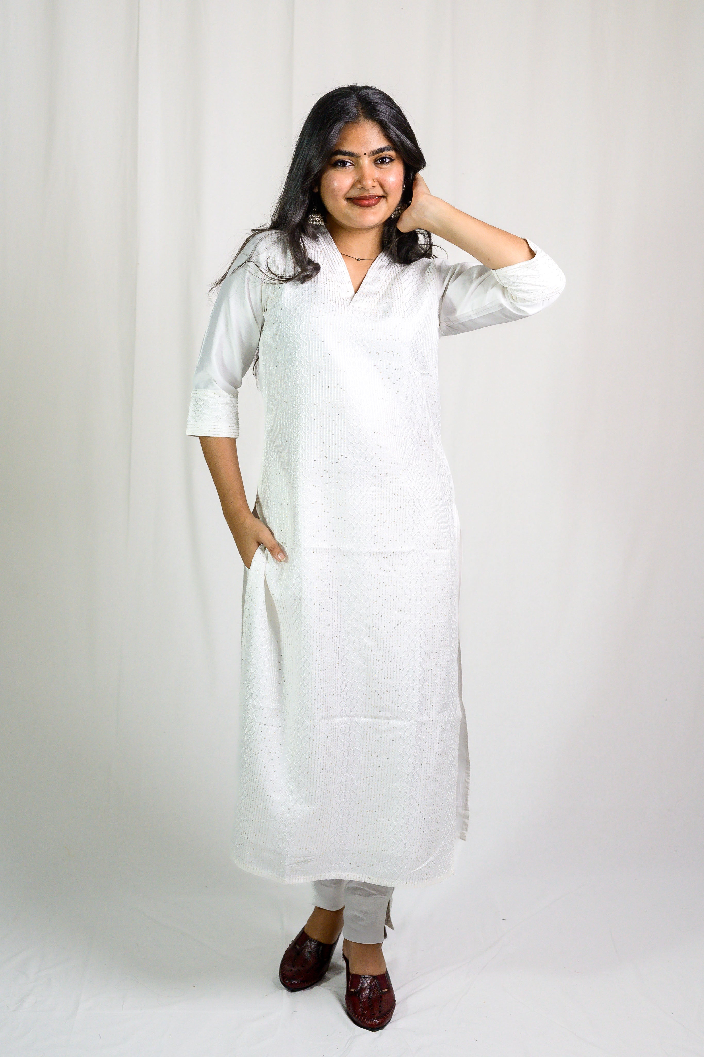 Set of 2- Nihara Straight Collar Kurta & Pants Set