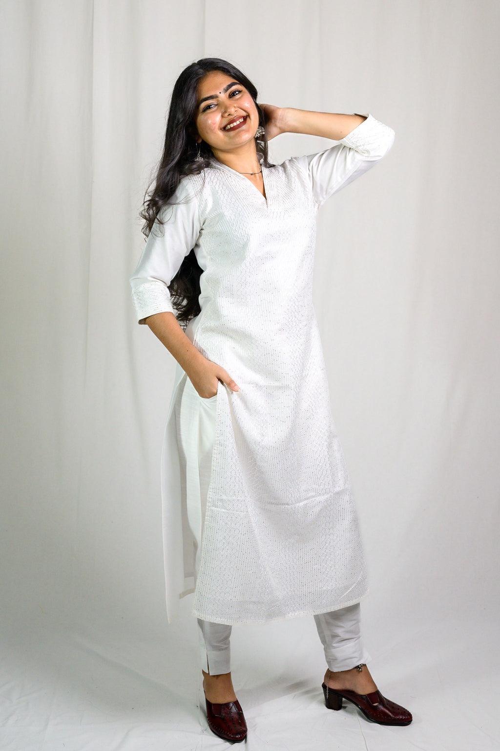 Set of 2- Nihara Straight Collar Kurta & Pants Set