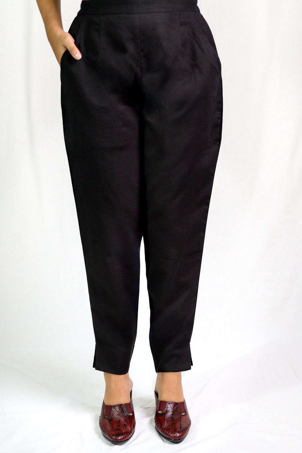 Black Cotton Flax Pencil Pants