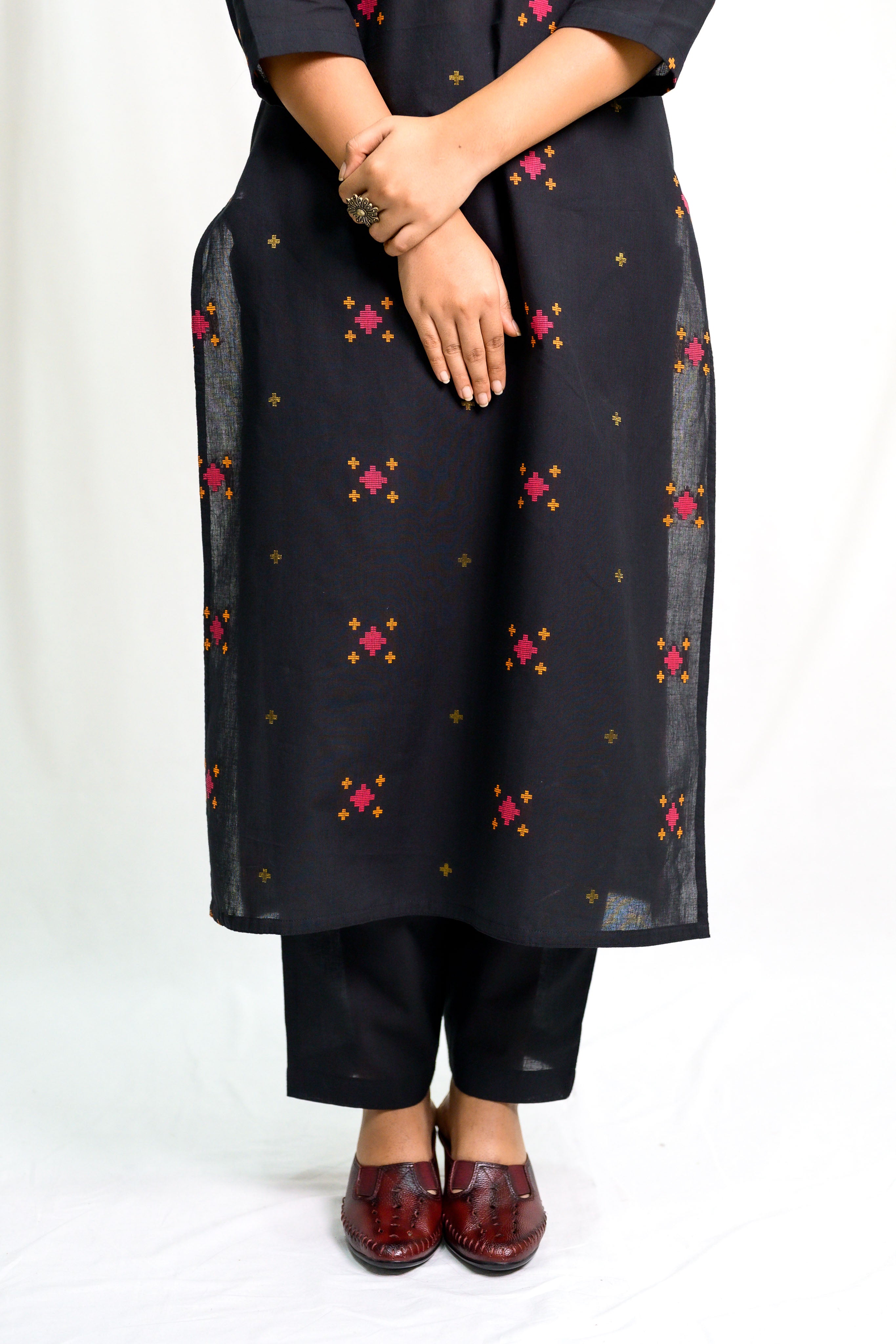 Set of 2- Bhamini South Cotton Kurta & Pants Set
