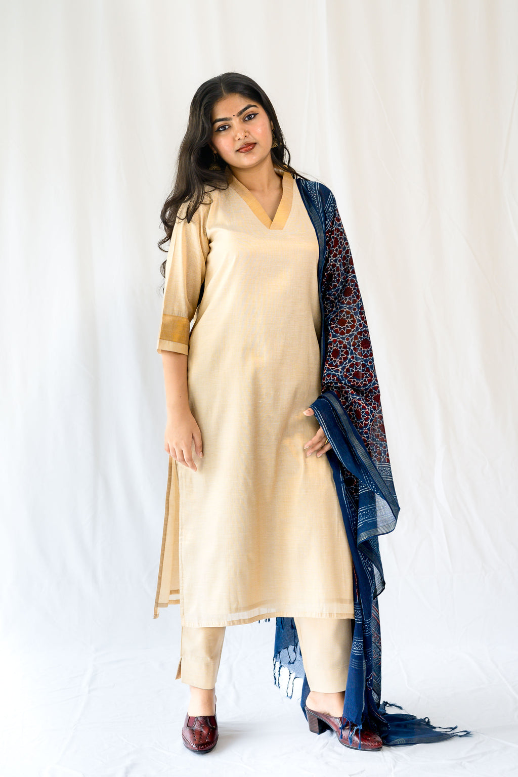 Kasavu Elegance Antique Gold Tissue Kurta