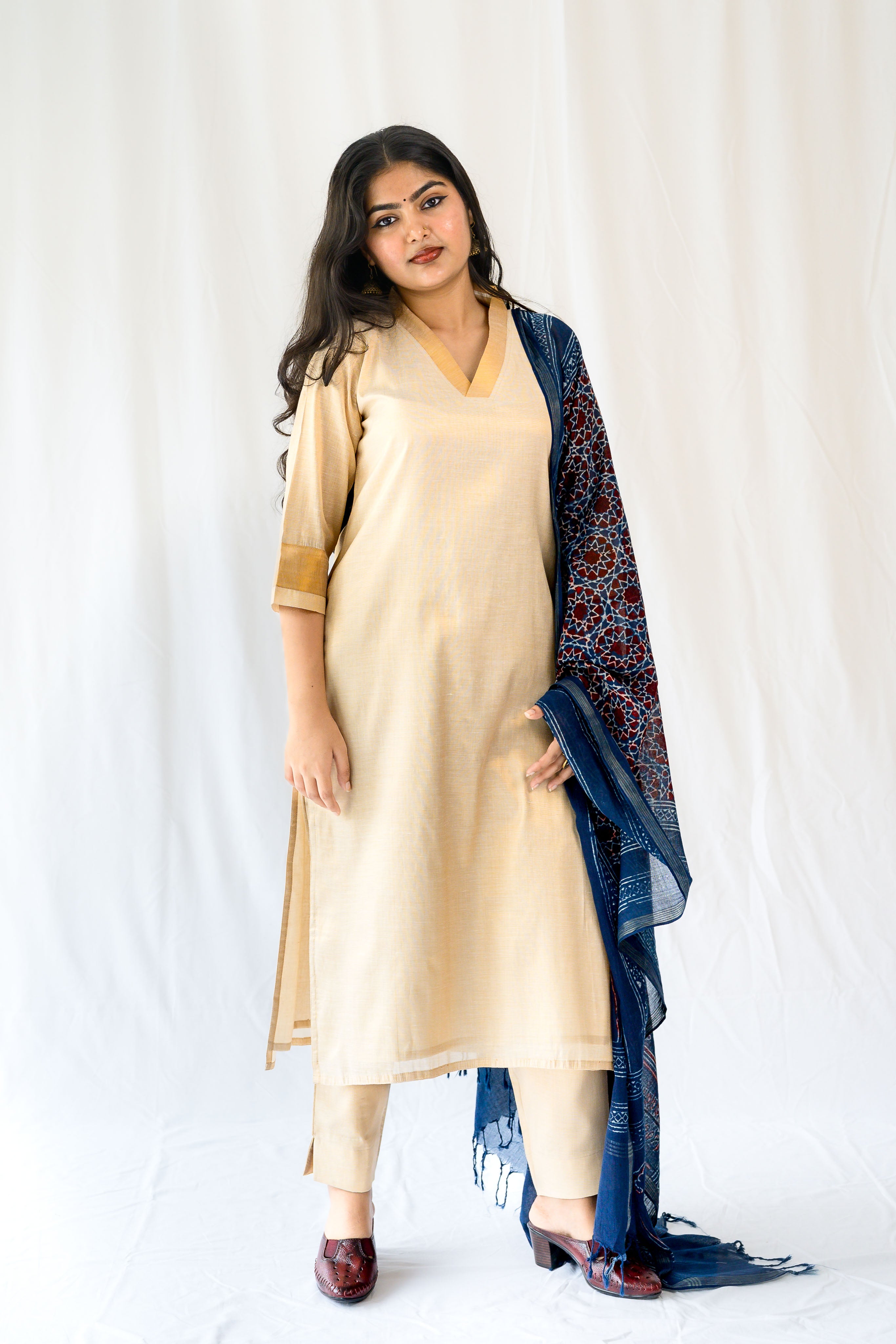 Kasavu Elegance Antique Gold Tissue Kurta