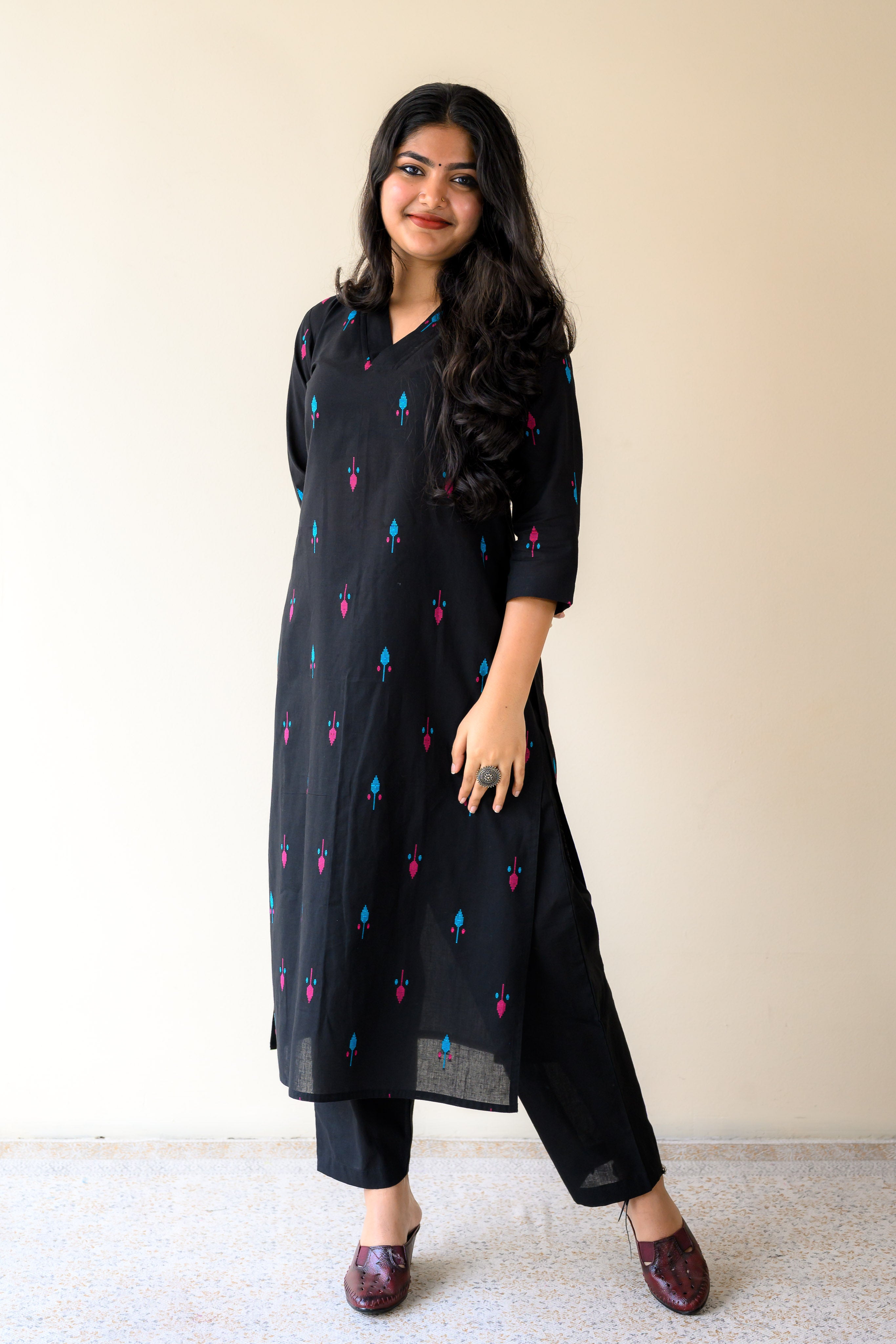 Set of 2- Inara Black South Cotton Kurta & Pants Set