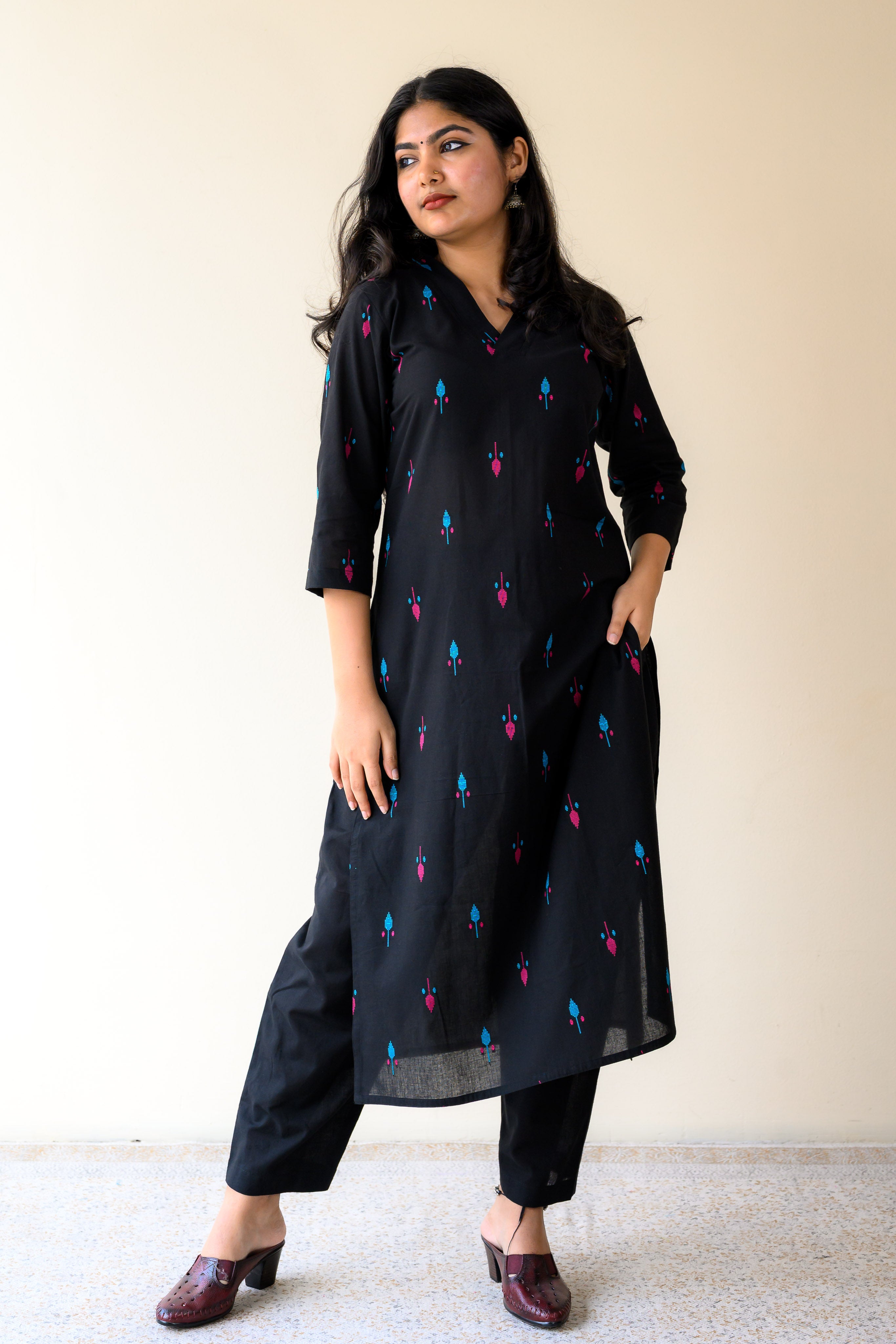 Set of 2- Inara Black South Cotton Kurta & Pants Set