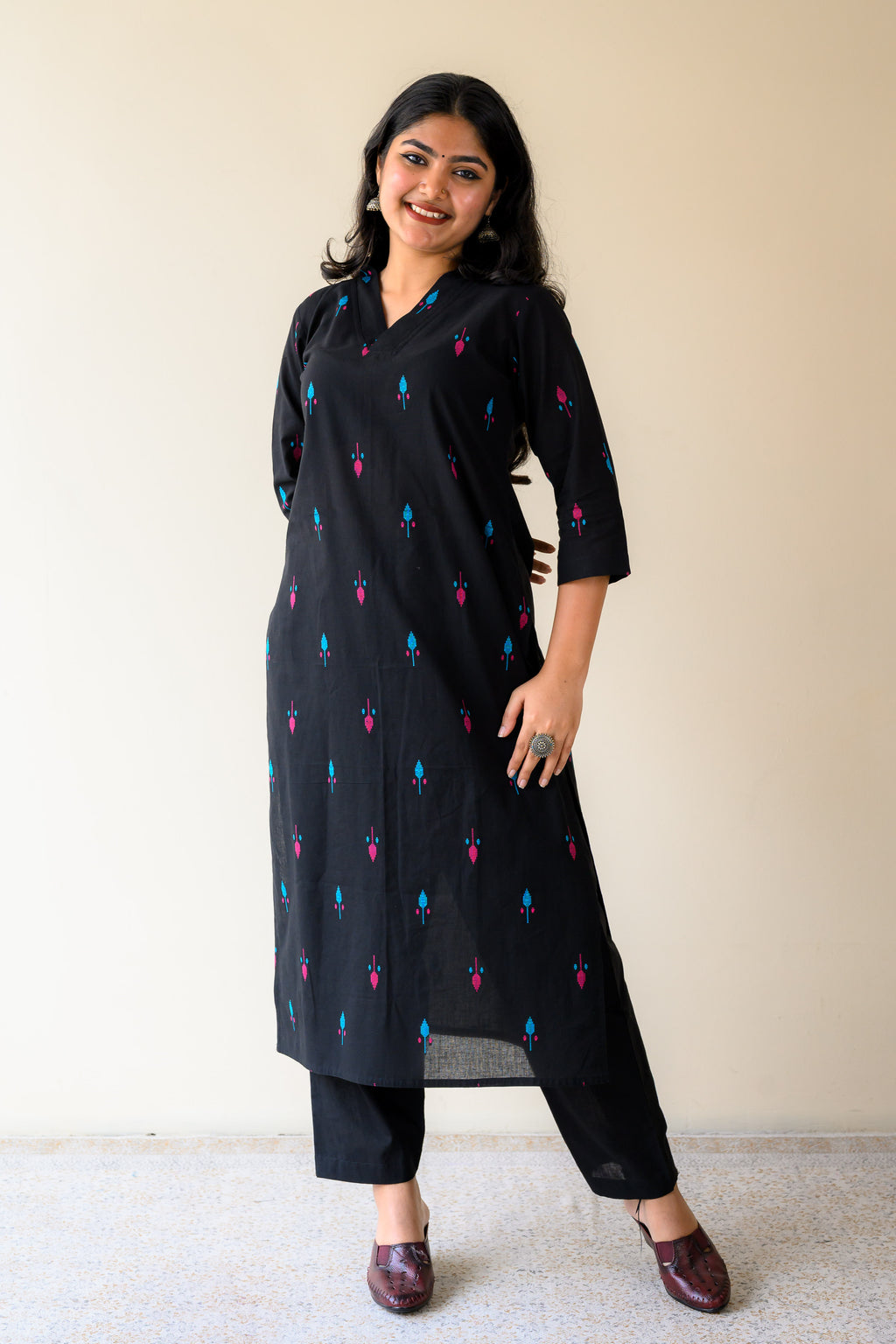 Set of 2- Inara Black South Cotton Kurta & Pants Set