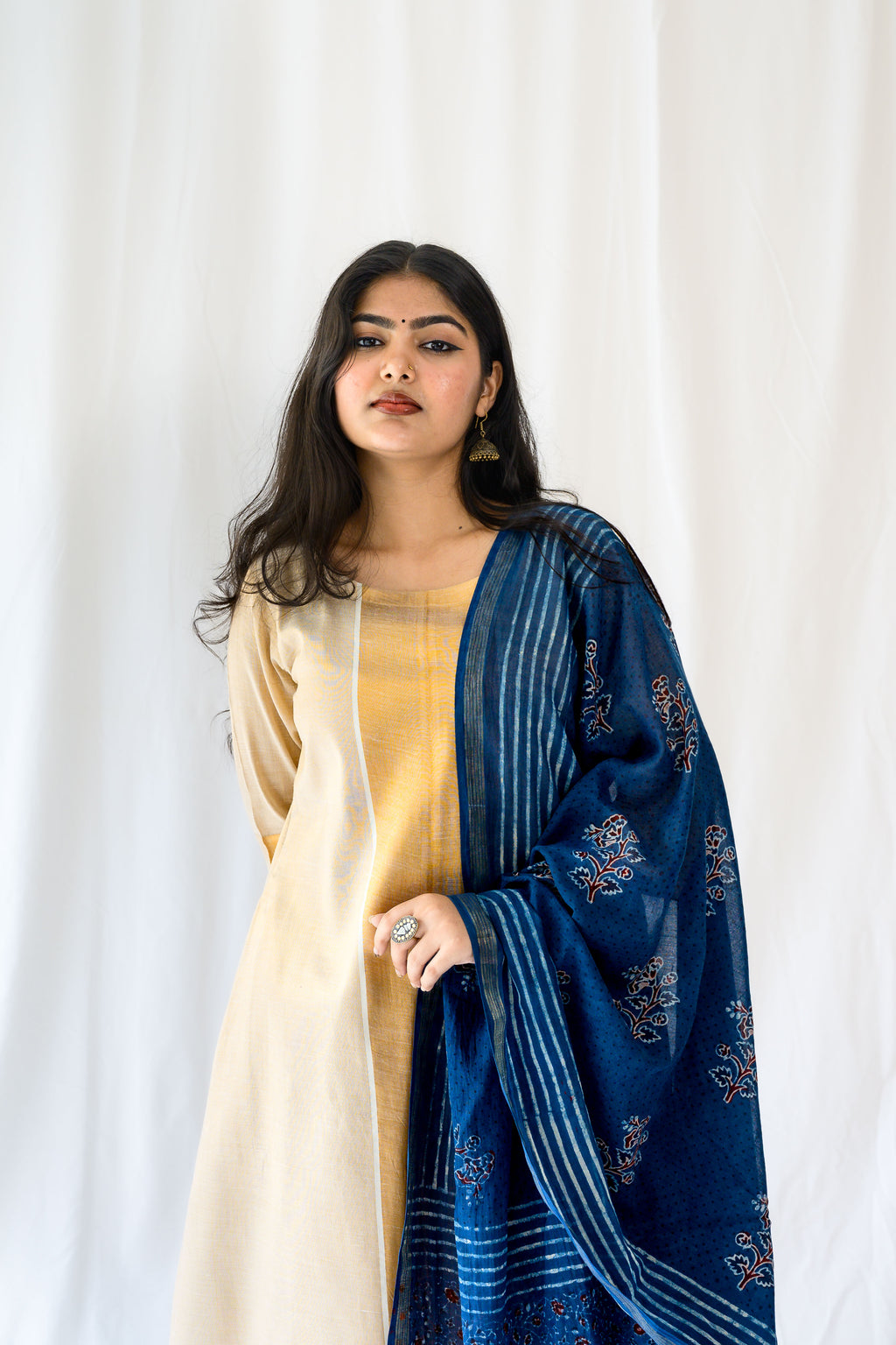 Kasavu Elegance Antique Gold High Low Tissue Kurta