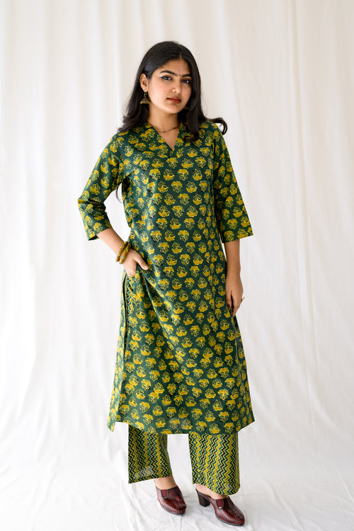 Nargis Bottle Green Ajrakh Kurta