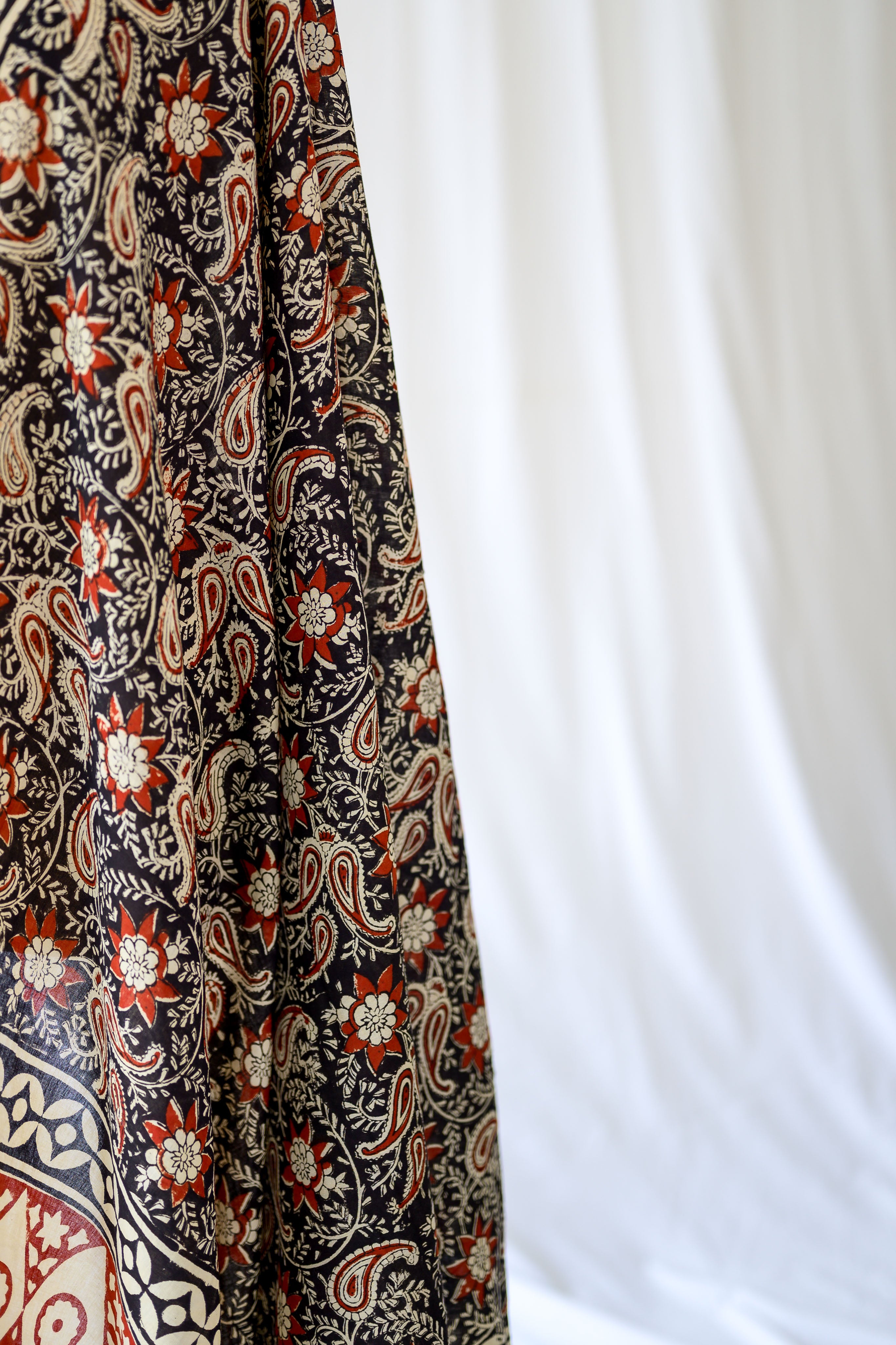 Paisley & Wine Bagru Cotton Dupatta