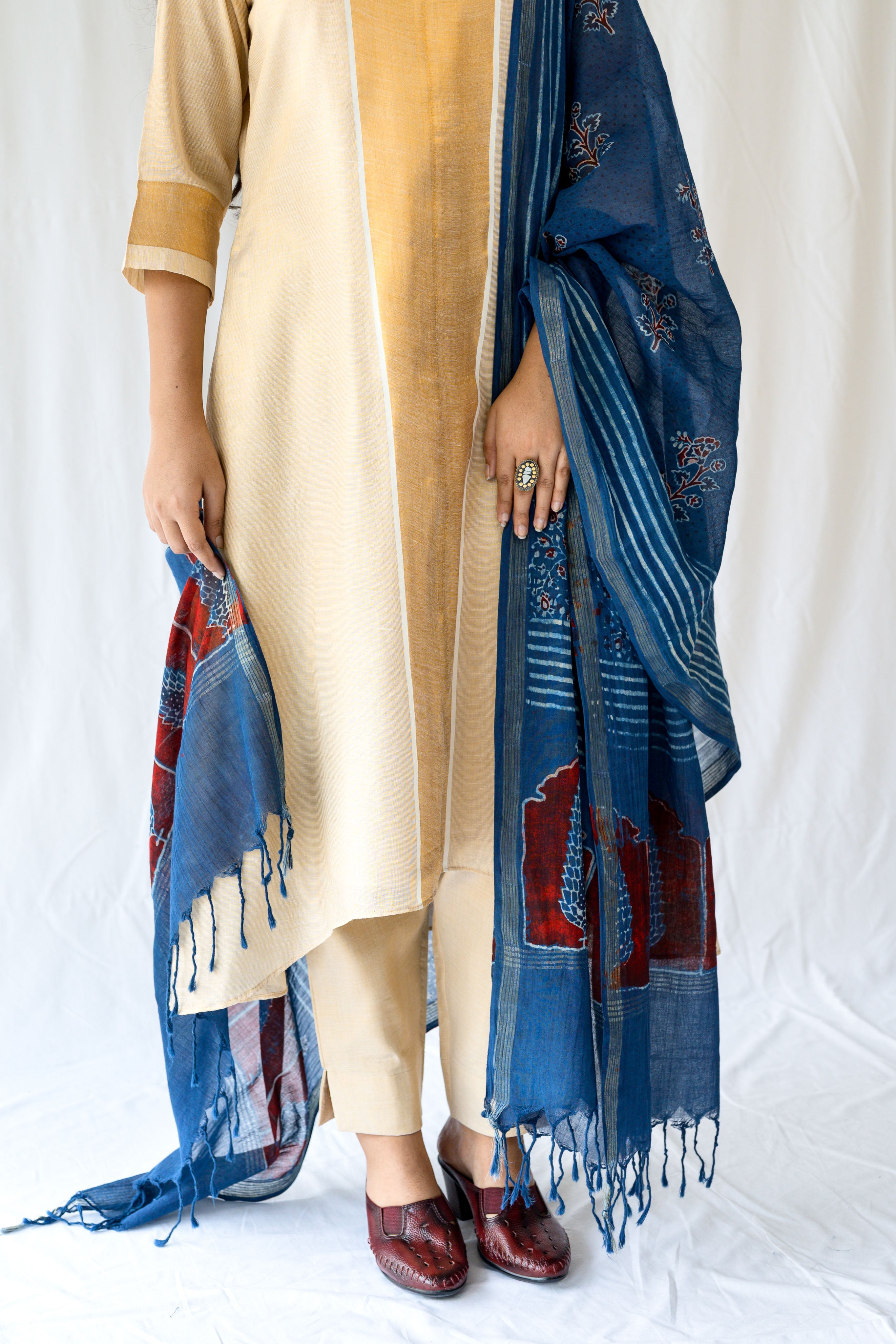Kasavu Elegance Antique Gold High Low Tissue Kurta