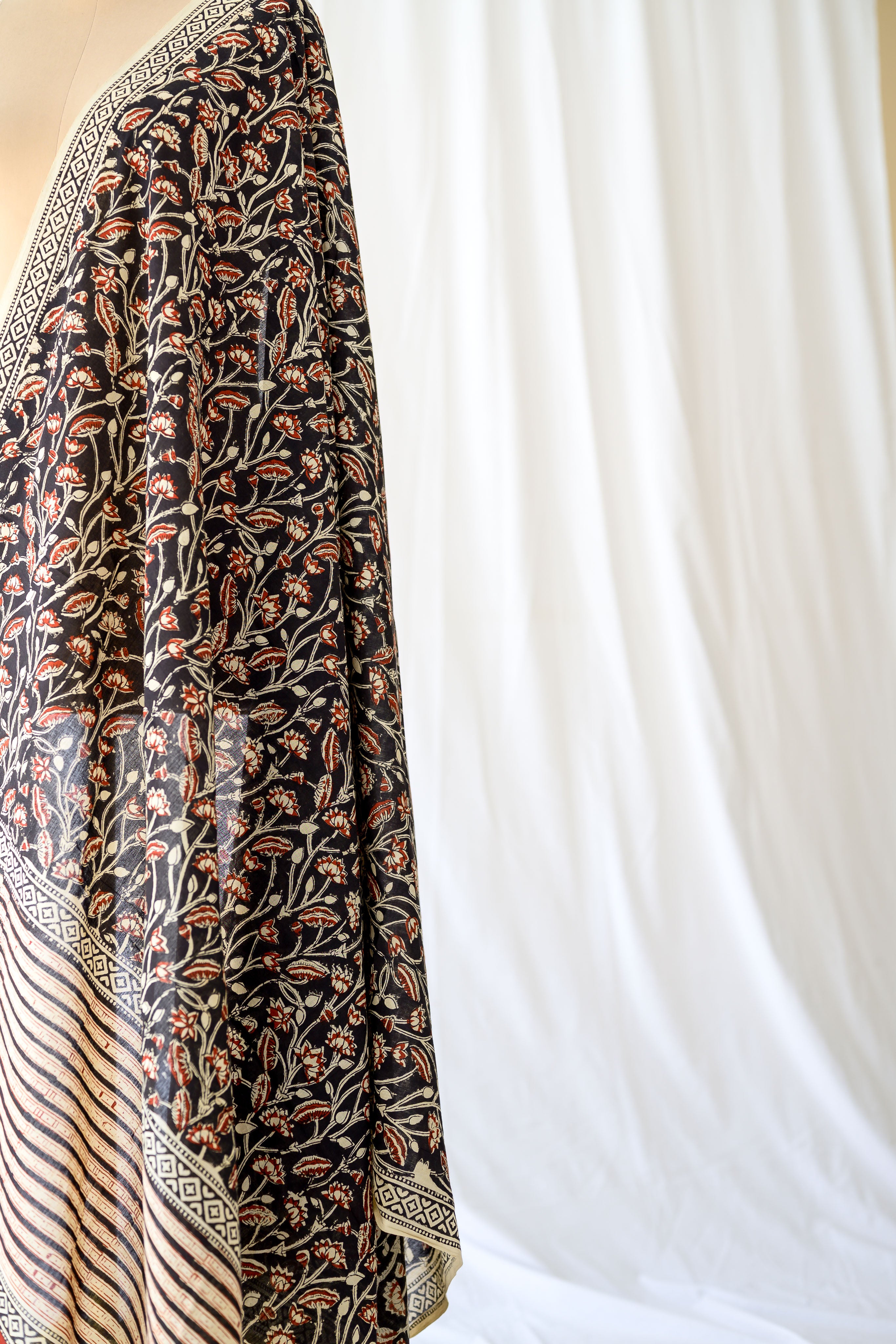 Velvet Garden Bagru Cotton Dupatta