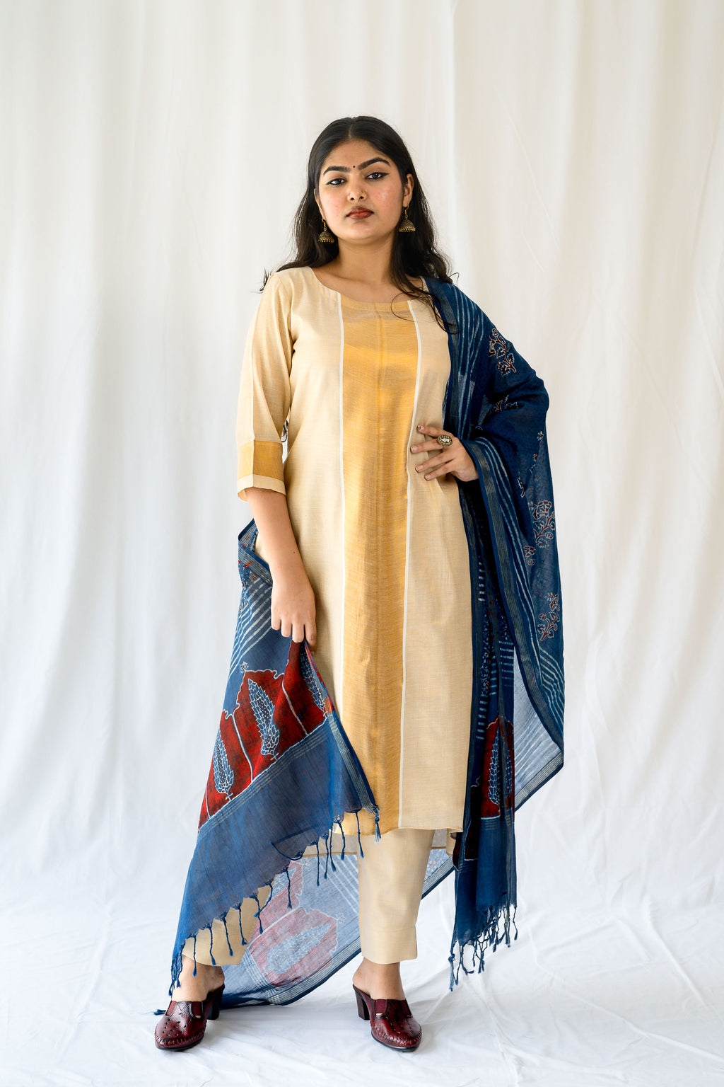 Kasavu Elegance Antique Gold High Low Tissue Kurta