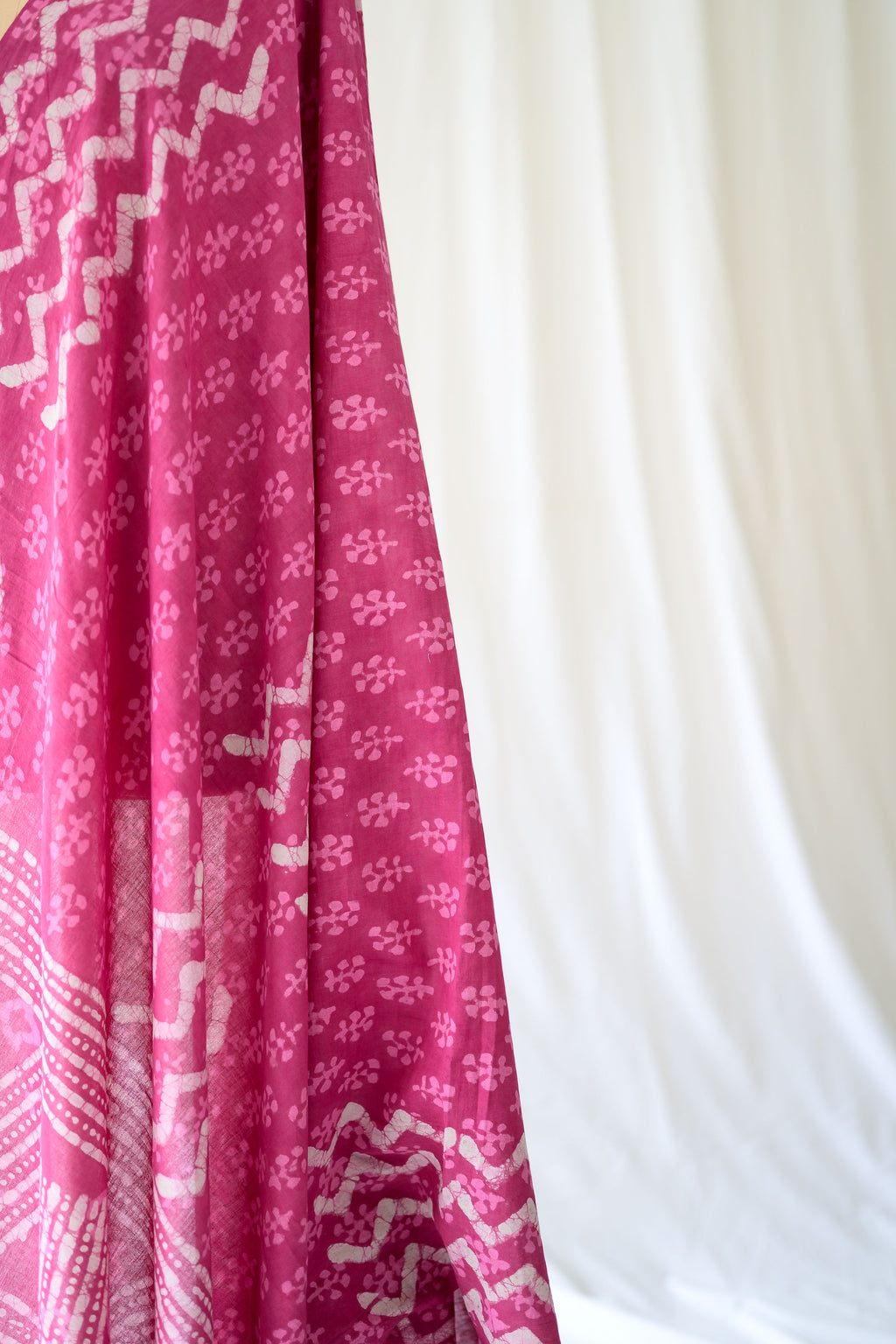 Pink Zig Zag Bagru Cotton Dupatta
