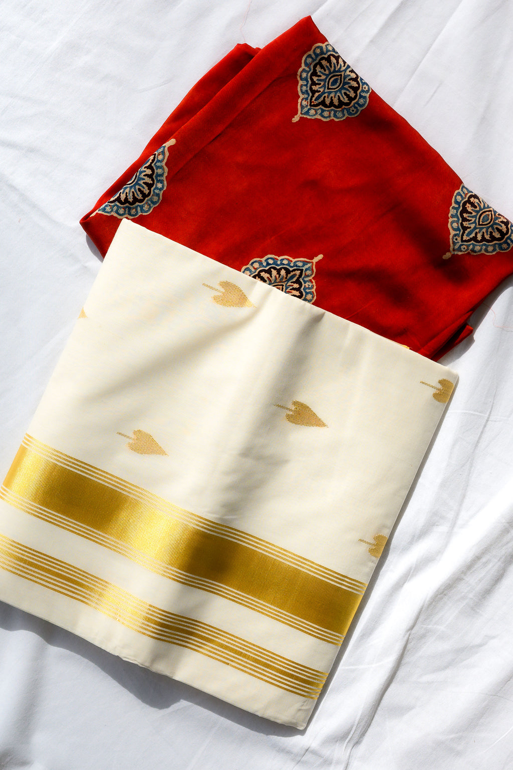 Golden Kasavu Butas Balaramapuram Handloom Saree with Modal Ajrakh Blouse