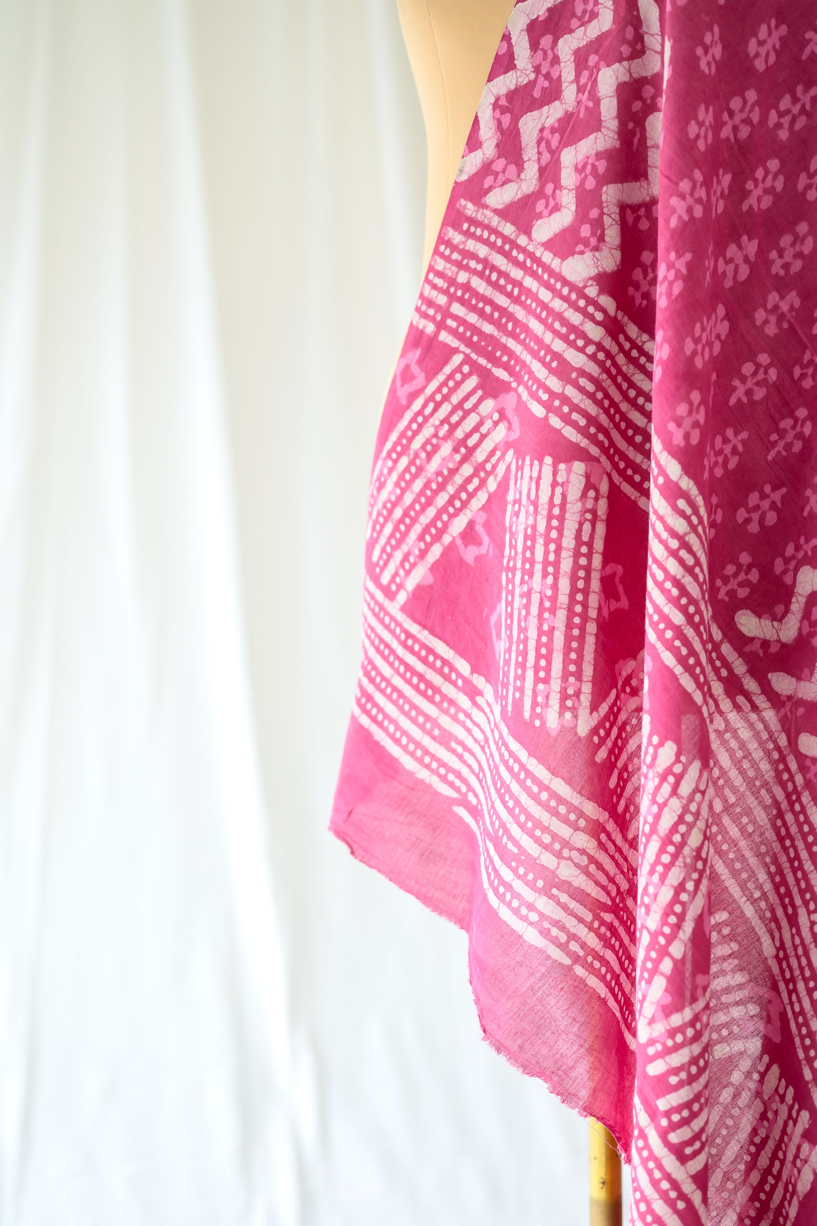 Pink Zig Zag Bagru Cotton Dupatta