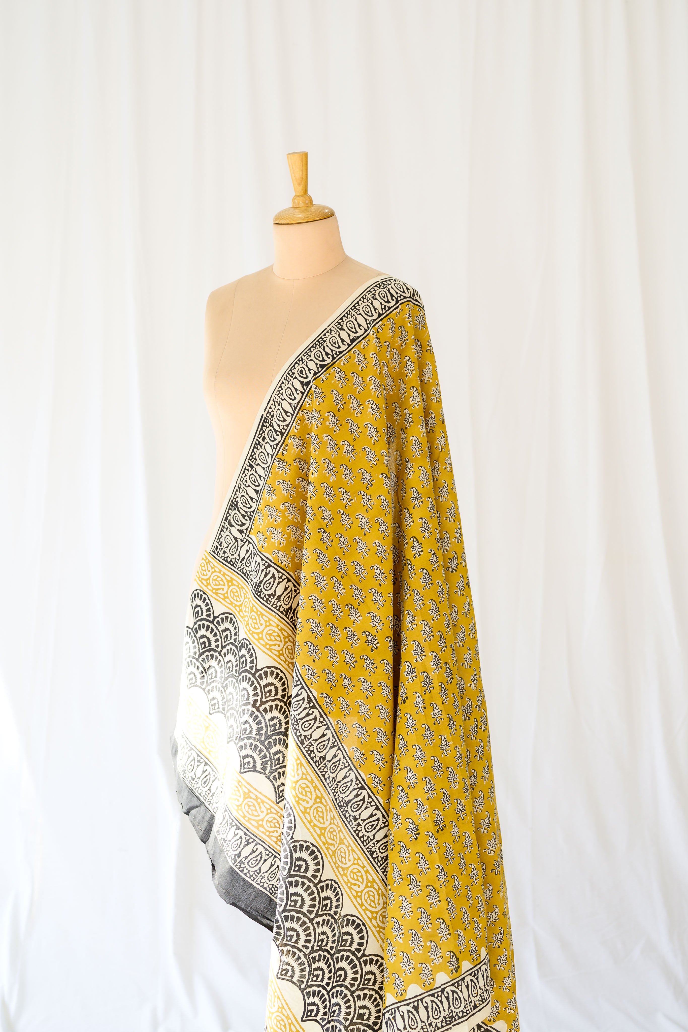 Courtyard Blooms Bagru Cotton Dupatta