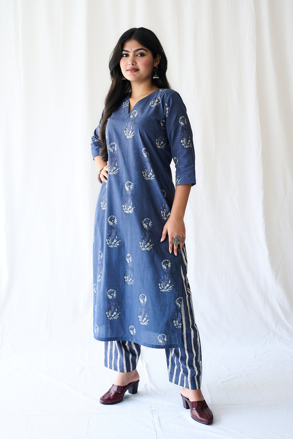 Set of 2- Meher Dusty Blue Dabu Cotton Kurta & Pants Set