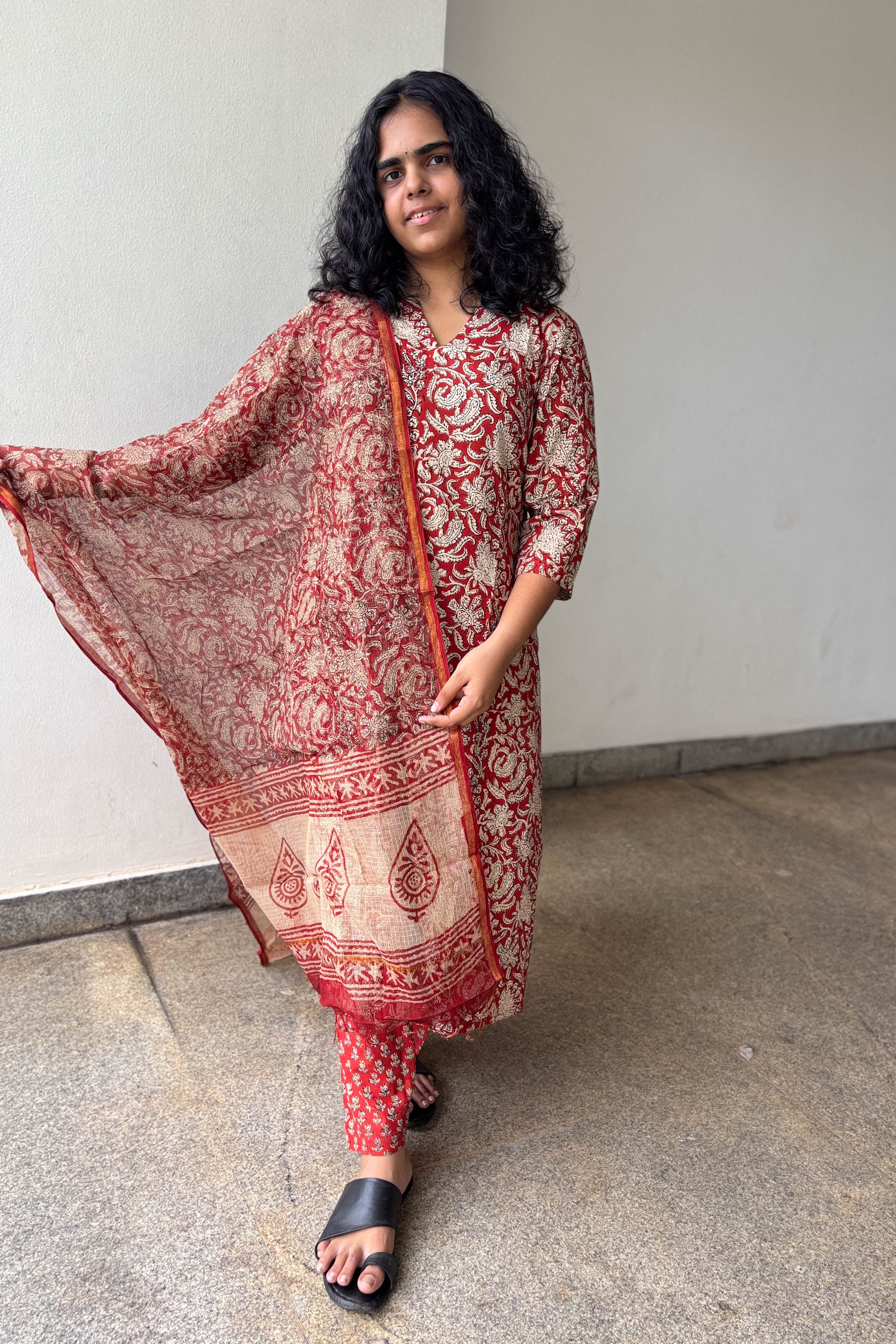 Akari Bagru Handprinted Kota Doria Dupatta