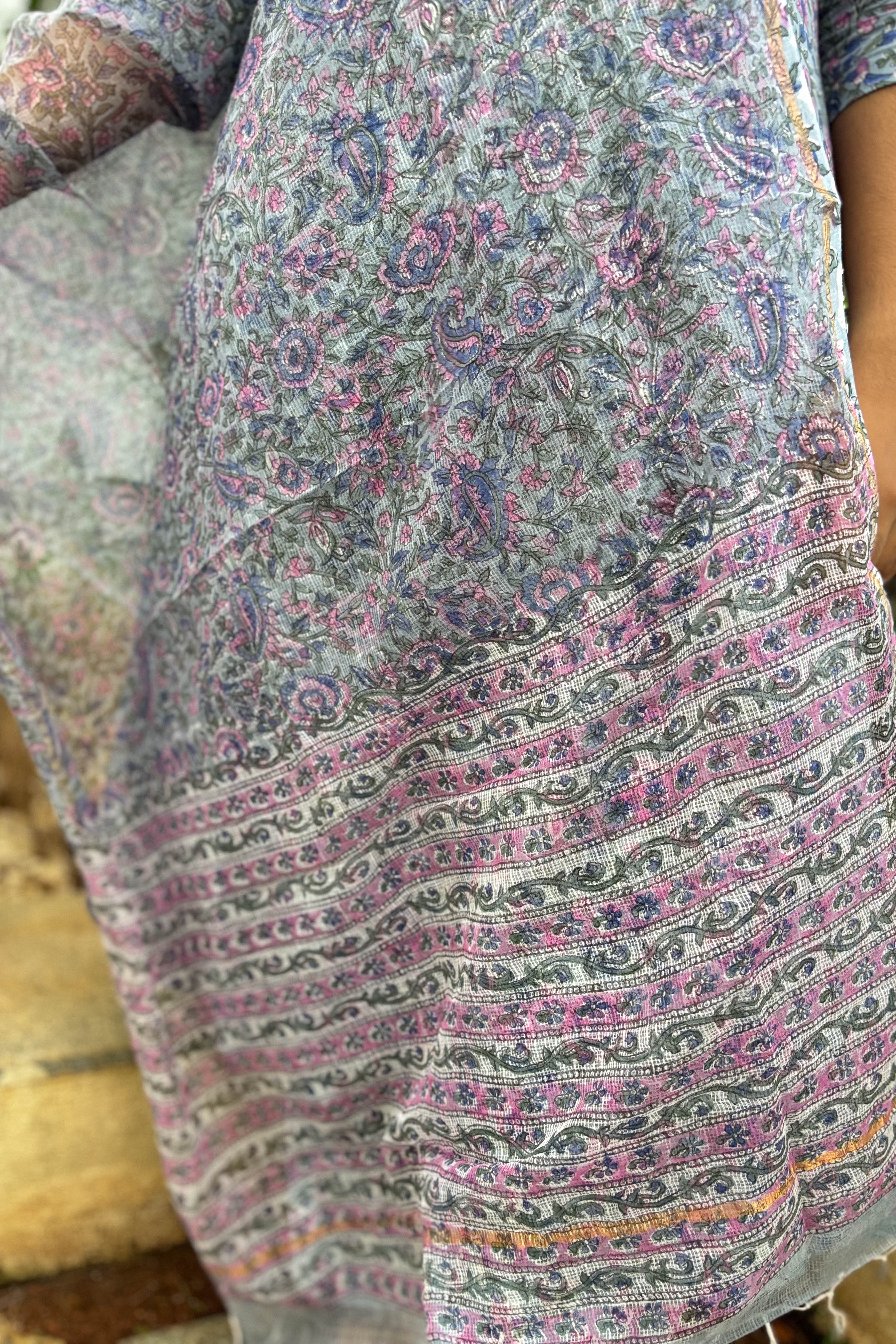 Aomi Sanganeri Handprinted Kota Doria Dupatta