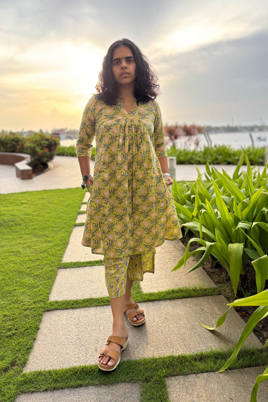 Set of 2- Himawari Sanganeri Short Kurta & Palazzo