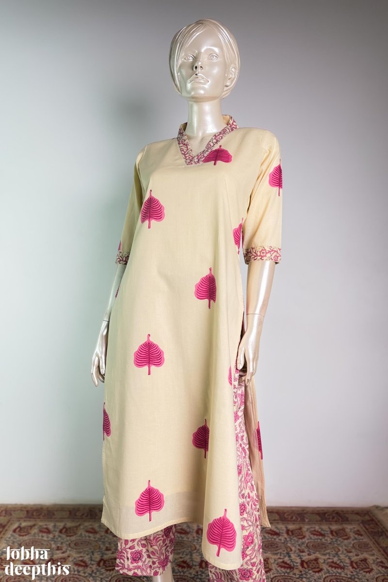 Aal Leaves on Cream Sanganeri Kurta - Lobha Deepthis