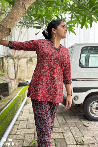 Ajrakh Stars Madder Short Top - Lobha Deepthis